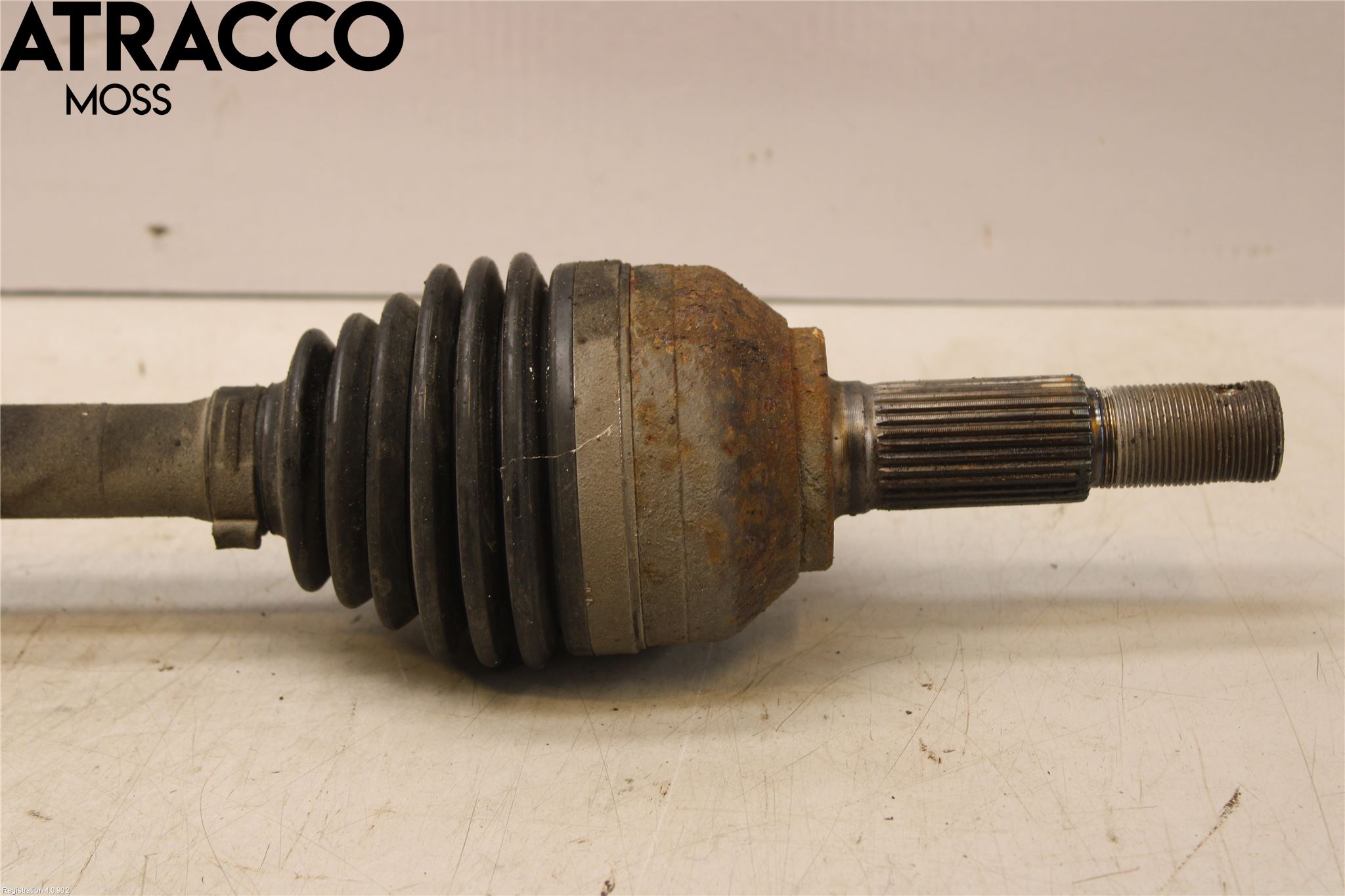 Nissan QASHQAI 10-14 Drivaksel Foran Kompl Venstre