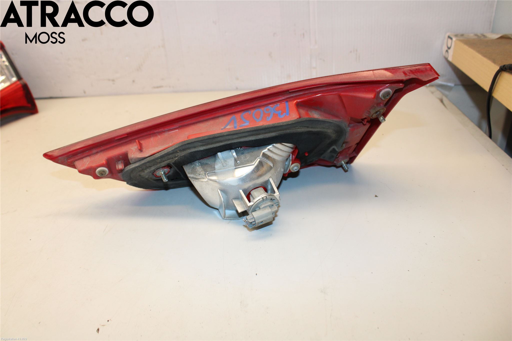 Toyota AURIS 13-19 Baklykt Venstre  På Luke(Indre