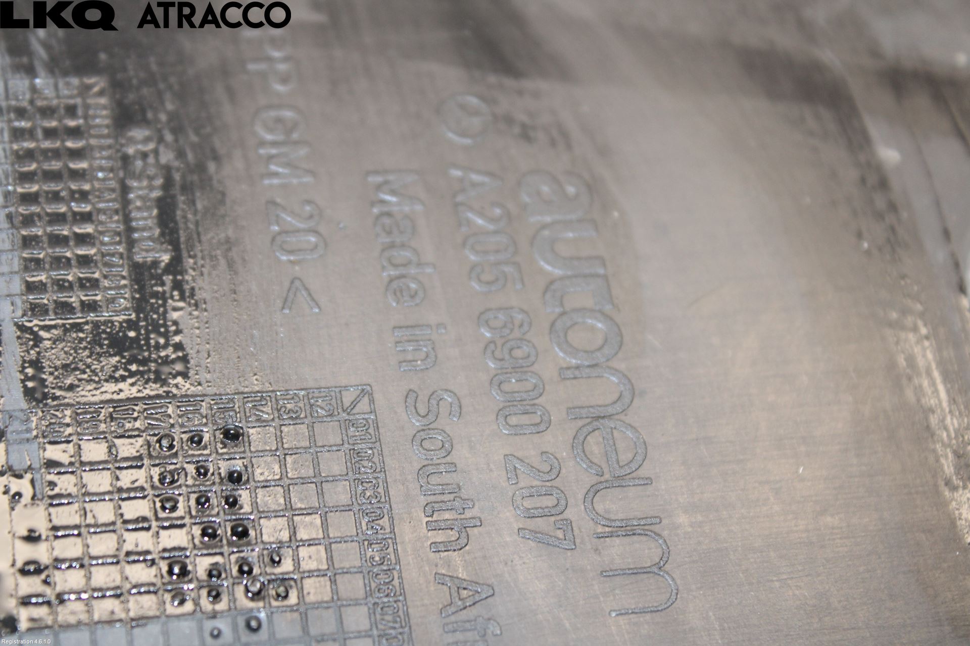 Mercedes-Benz MB C-KLASS (W205) 14-21 Bunnplate U Motor-Gear-Dørk