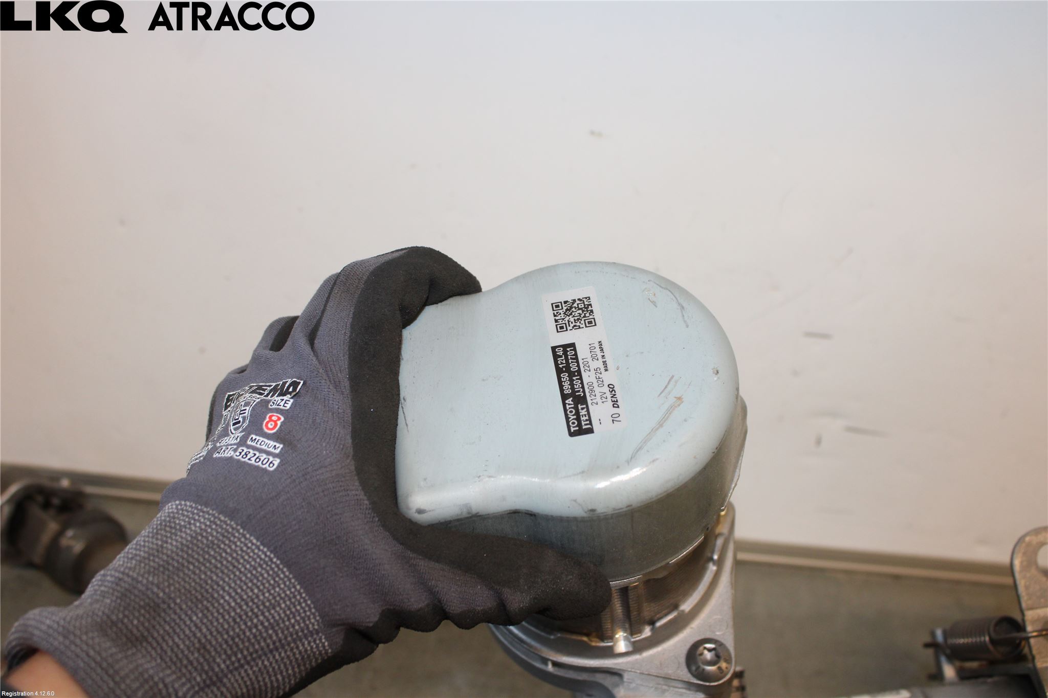 Toyota COROLLA 19- Rattakselaggregat Innebygd Servo