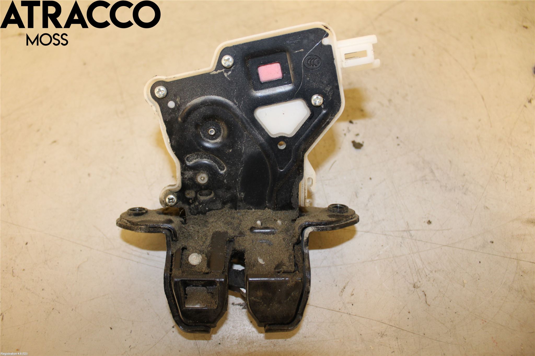 Nissan LEAF 18- Bakluke-Lokk Låsekasse