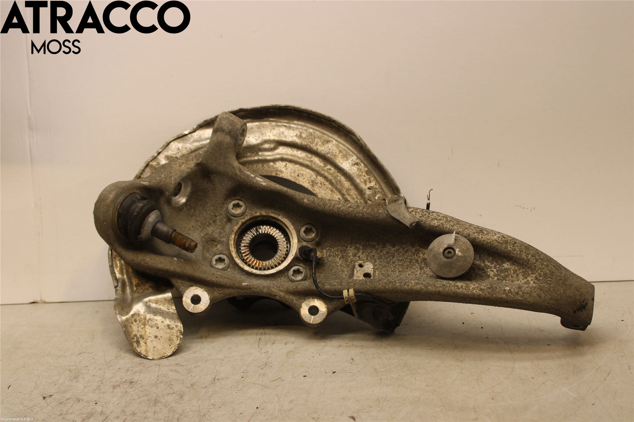 BMW 5 G30/G31/F90 17-23 Spindel Hf