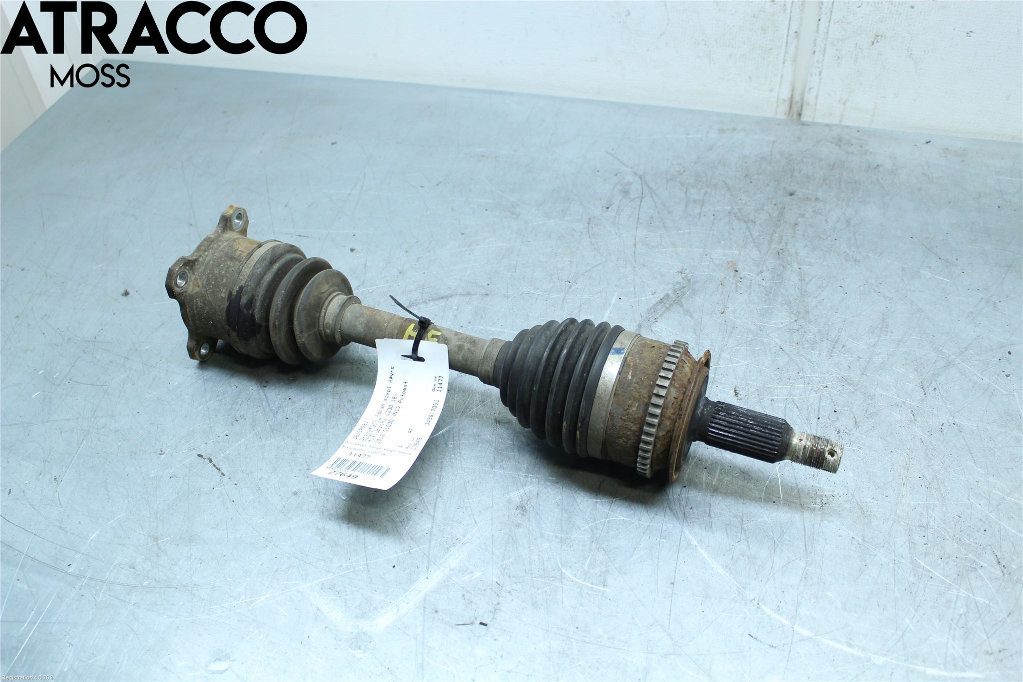 Mitsubishi L200 16-23 Drivaksel Foran Kompl Høyre