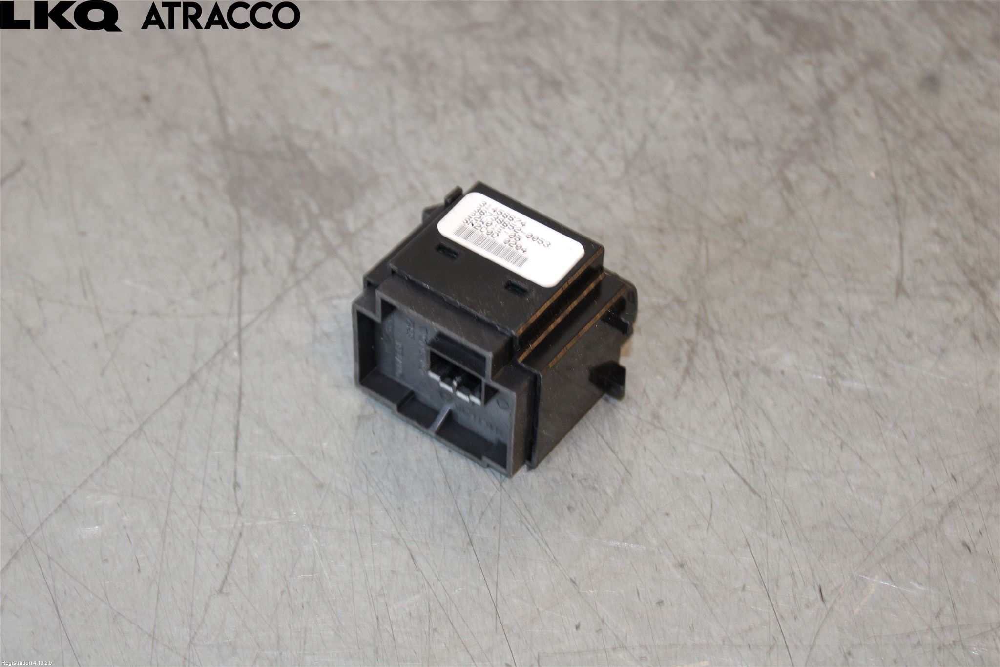 Volvo XC40/RECHARGE 18- Bryter Varmesete