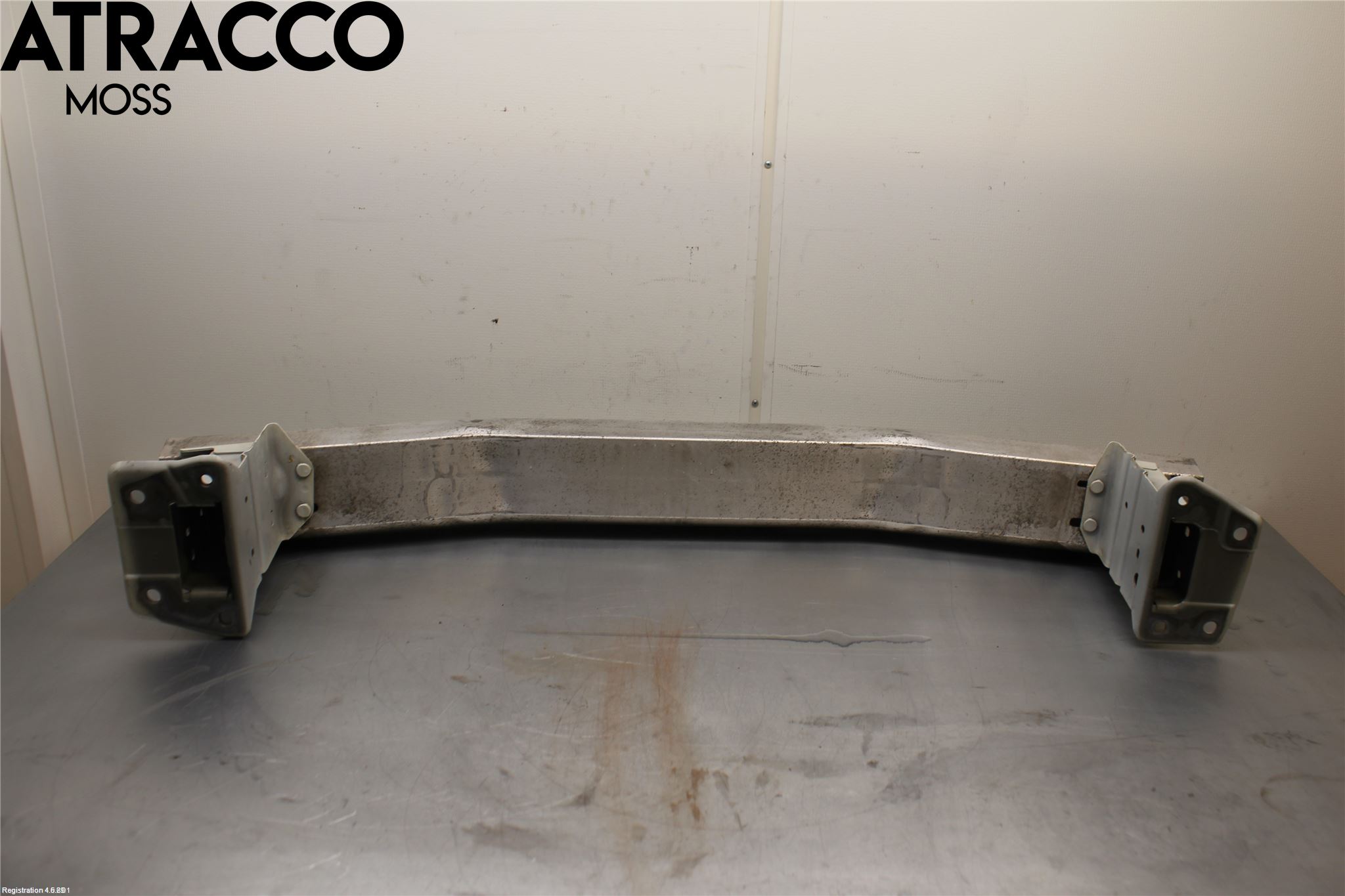 Nissan LEAF 11-17 Støtfanger Foran Bjelke