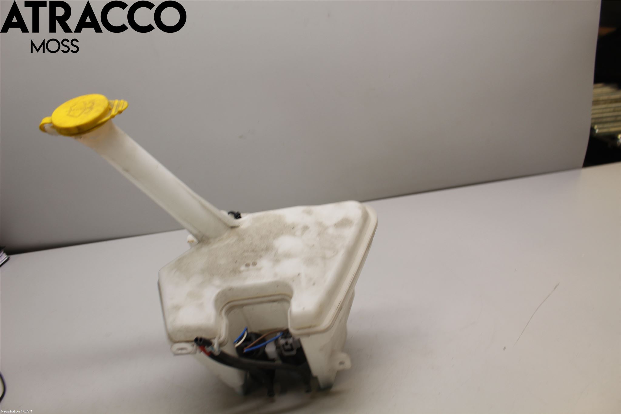 Toyota YARIS XP130 12-14 Spylerbeholder Frontrute