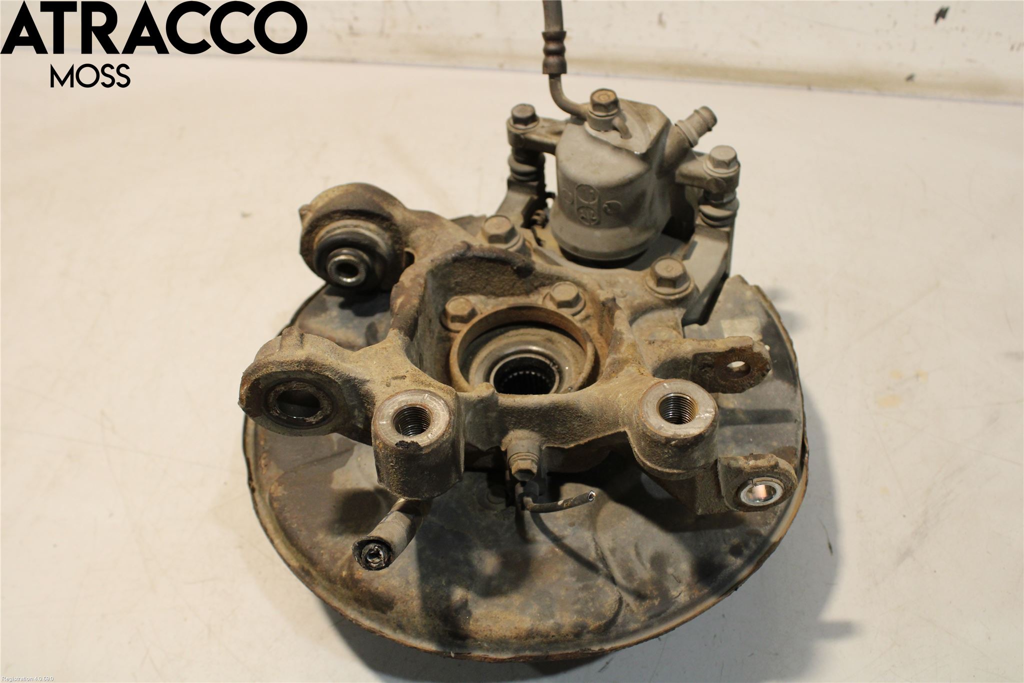 Toyota RAV 4 06-12 Spindel Vb