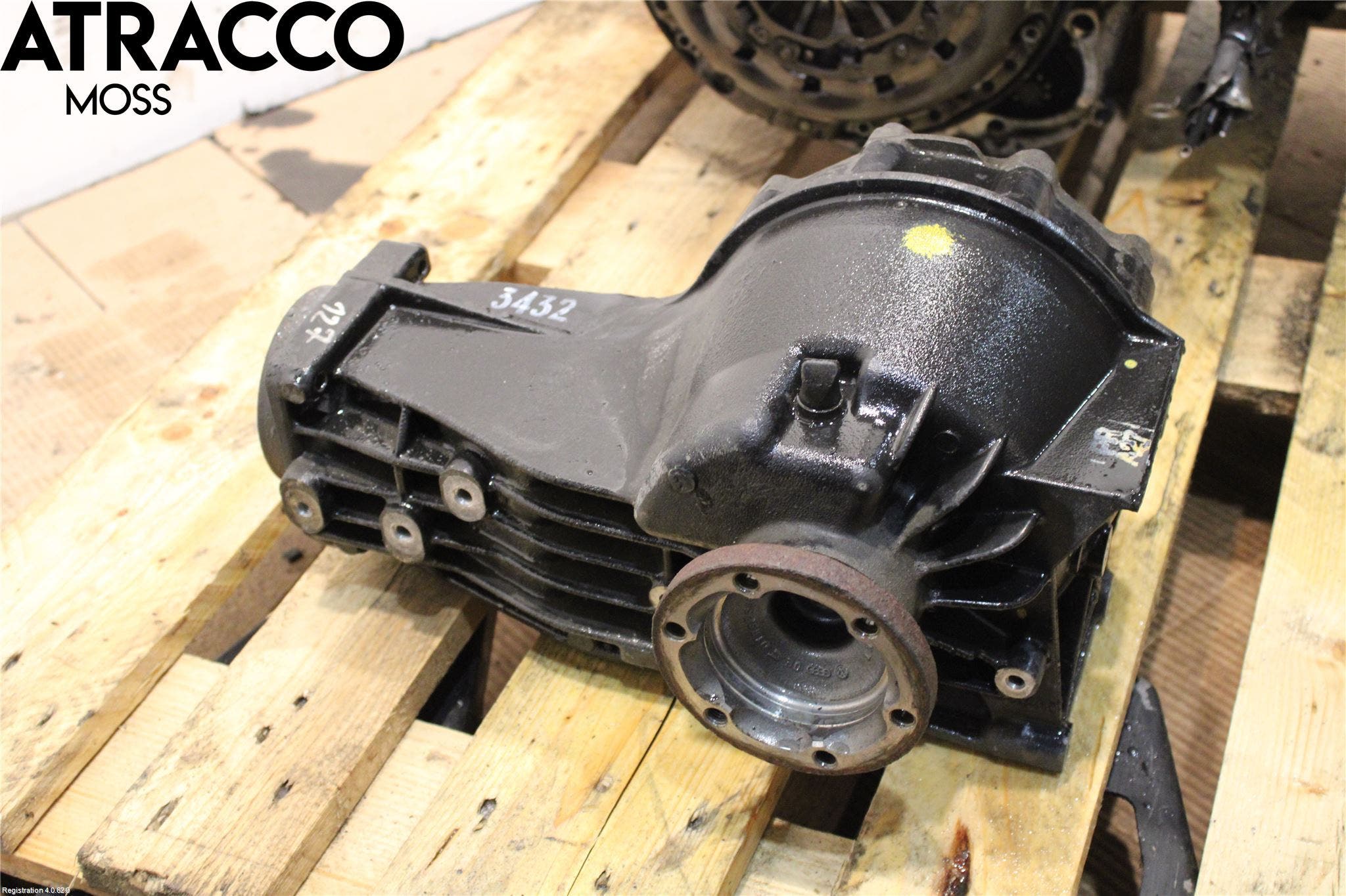 Audi A4/S4 05-07 Bakaksel Kardang Bak -Diff