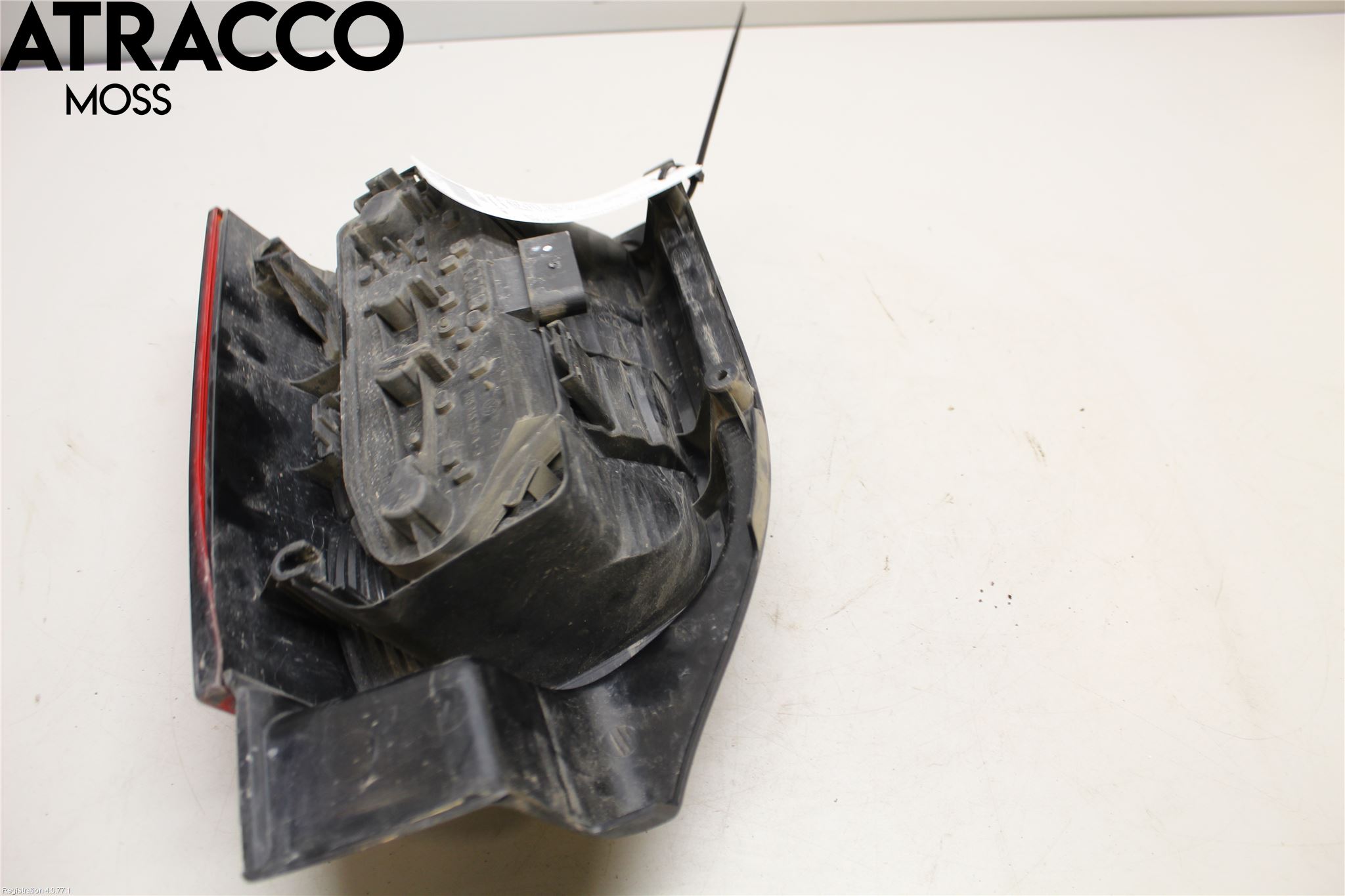 Volkswagen VW TRANSP/CARAVELLE (T5) 04-15 Baklykt Venstre