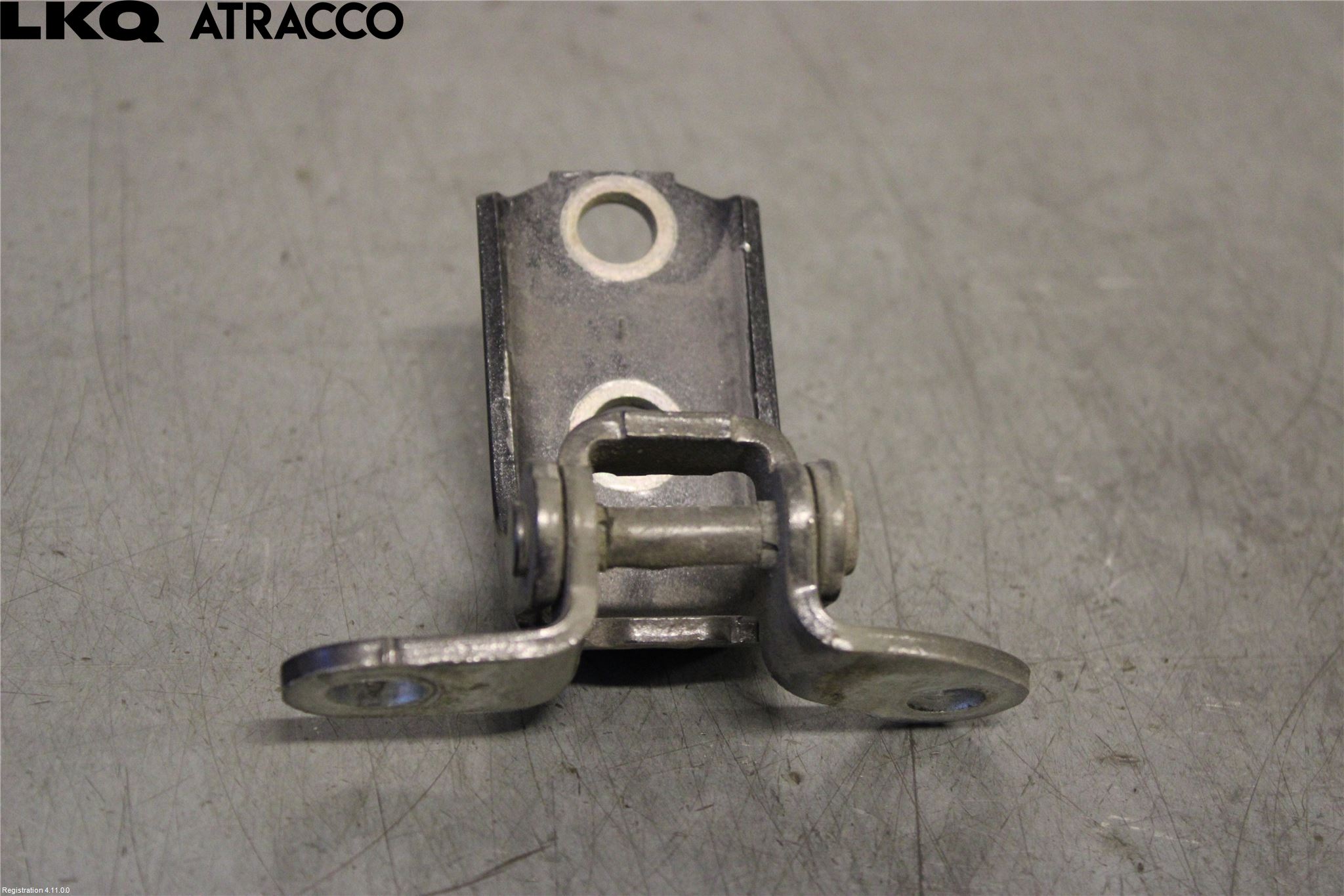 Toyota AVENSIS 09-15 Dørhengsel