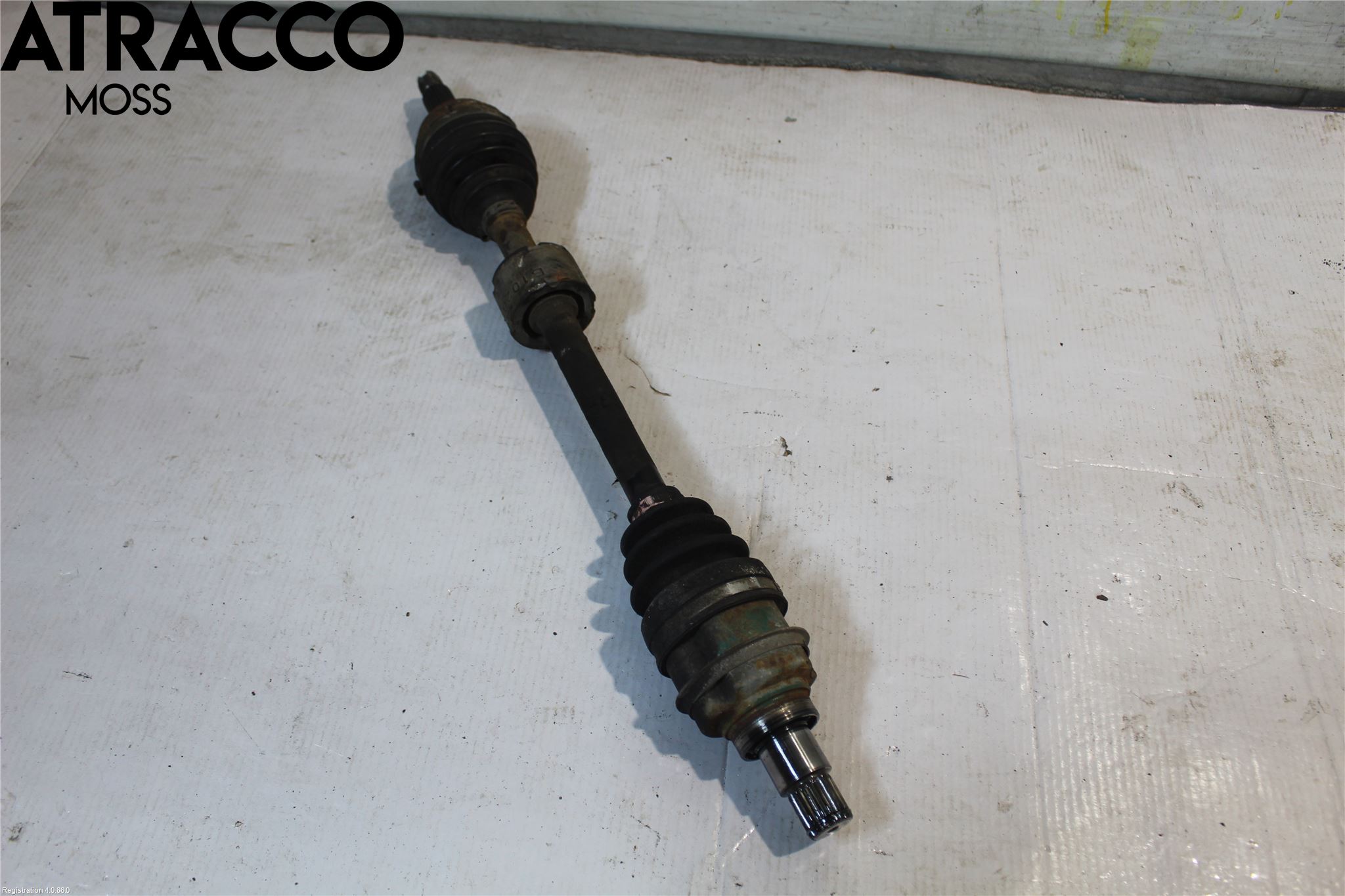 Daihatsu SIRION Drivaksel Foran Kompl Venstre