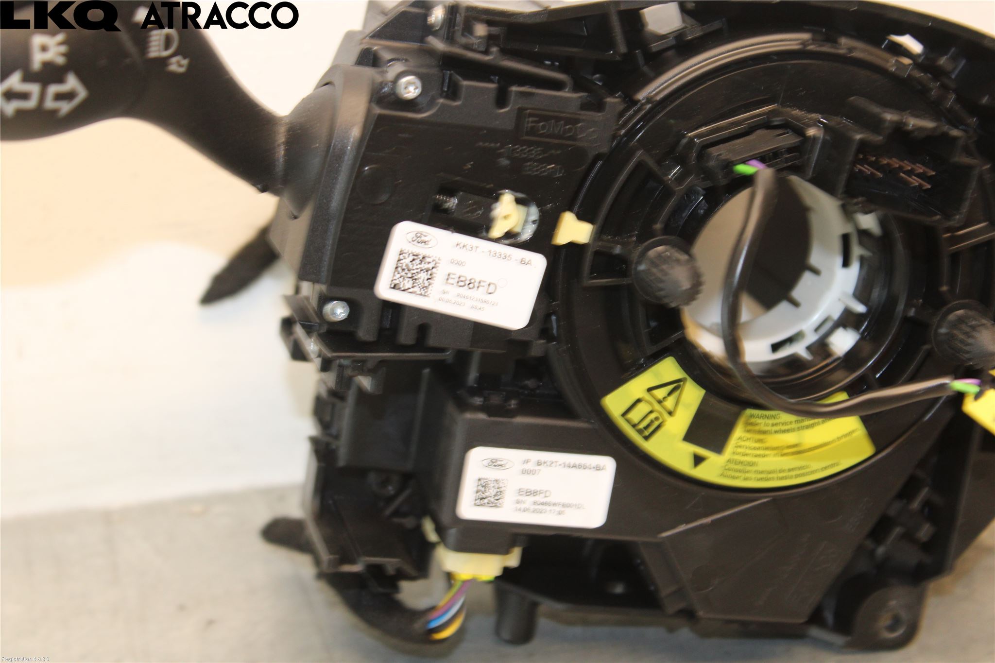 Ford E-TRANSIT SKÅP/BUSS 22- Bryter Ratt Kombi H Og V