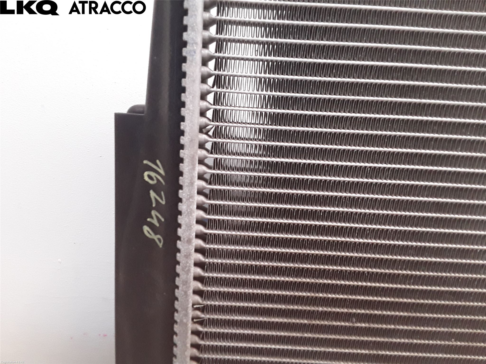 BMW i3 I01 13-22 Radiator Automat