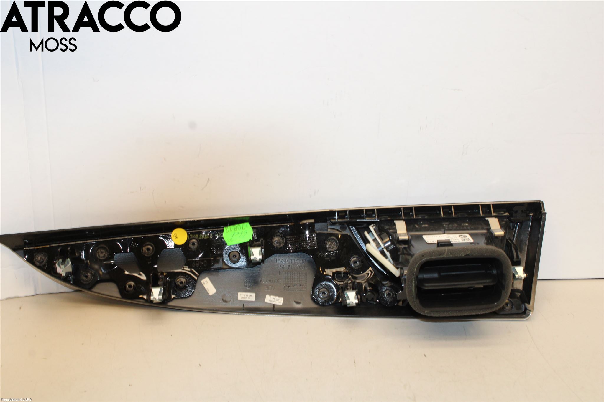 BMW 1 F20/F21 11-19 Dashbord Kanal - Dyse