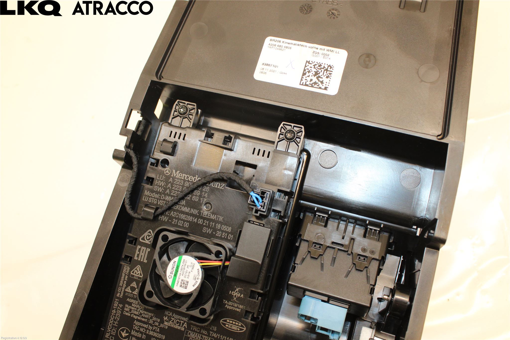 Mercedes-Benz MB C-KLASS (W206) 21- Innr Konsoll-Lomme