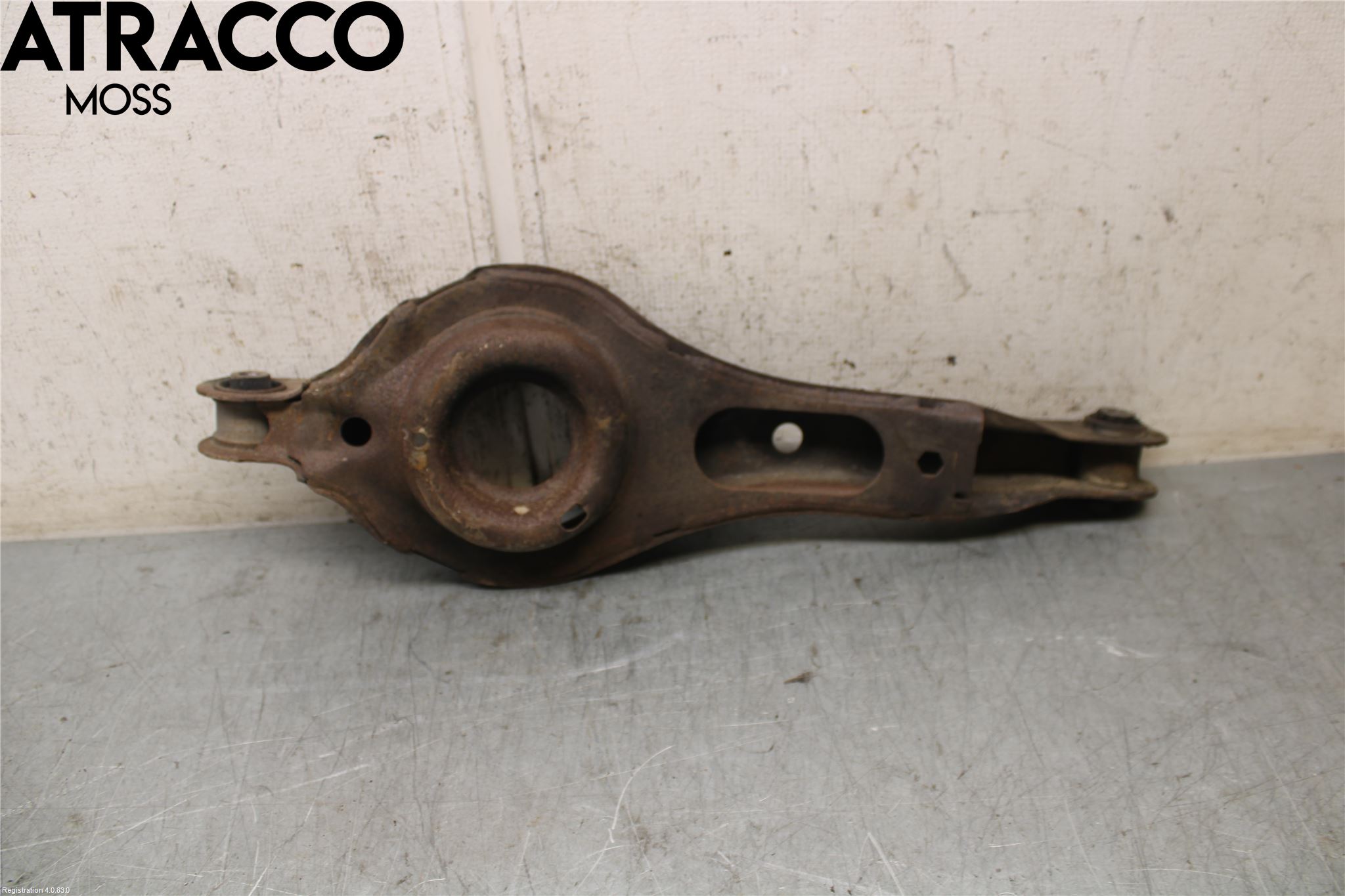 Ford KUGA 08-12 Bærearm Bak Høyre