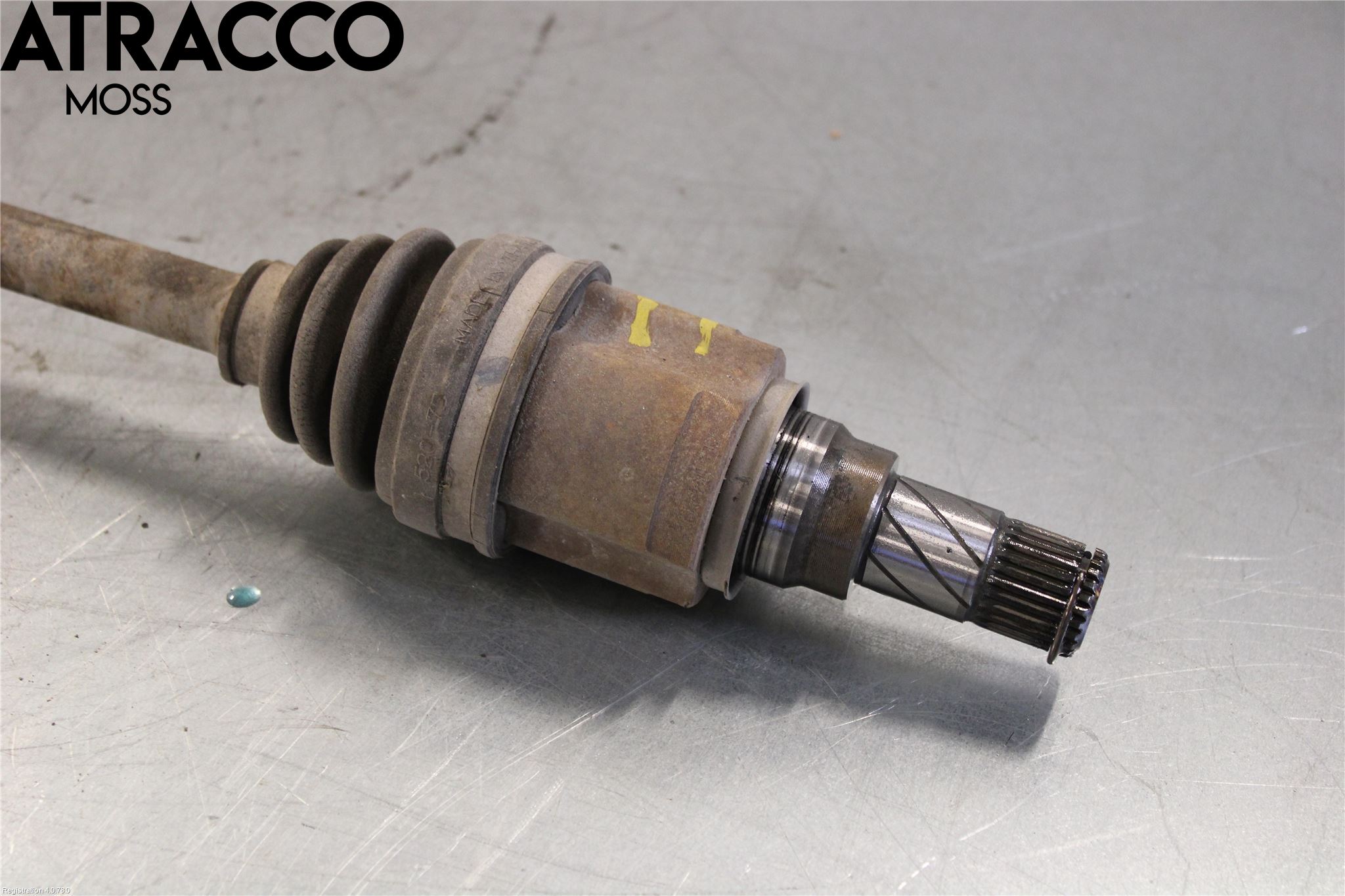 Mitsubishi SPACE STAR 13- Drivaksel Foran Kompl Høyre