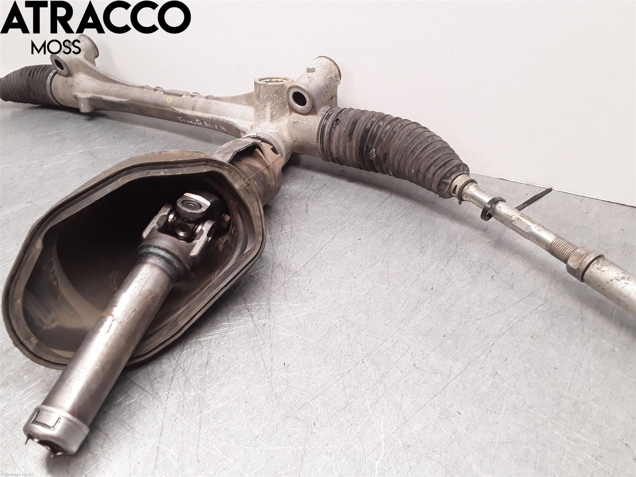 Toyota C-HR 16-23 Servo Snekke - Tannstang