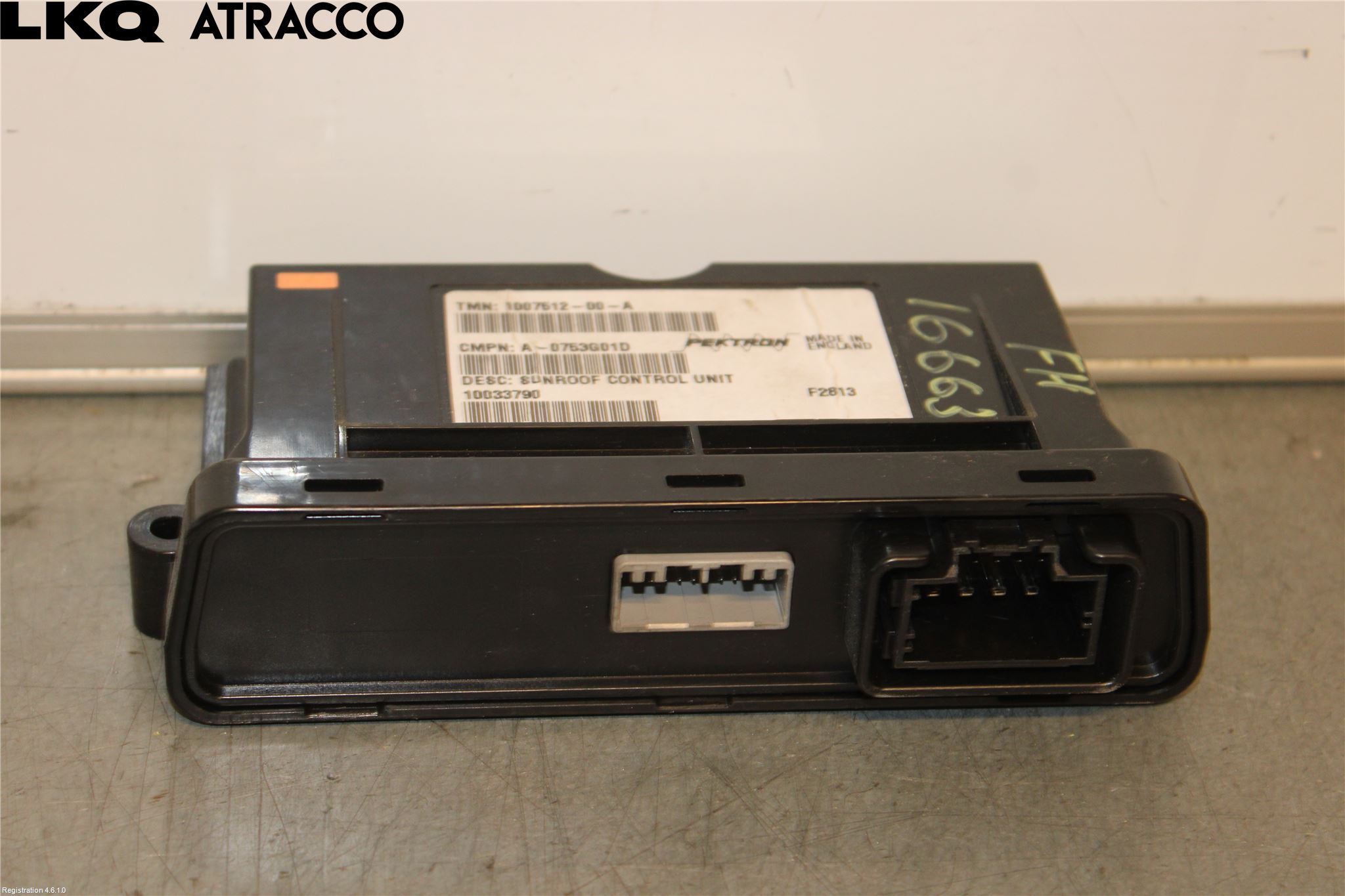 Tesla MODEL S 13- Styreenhet Takluke