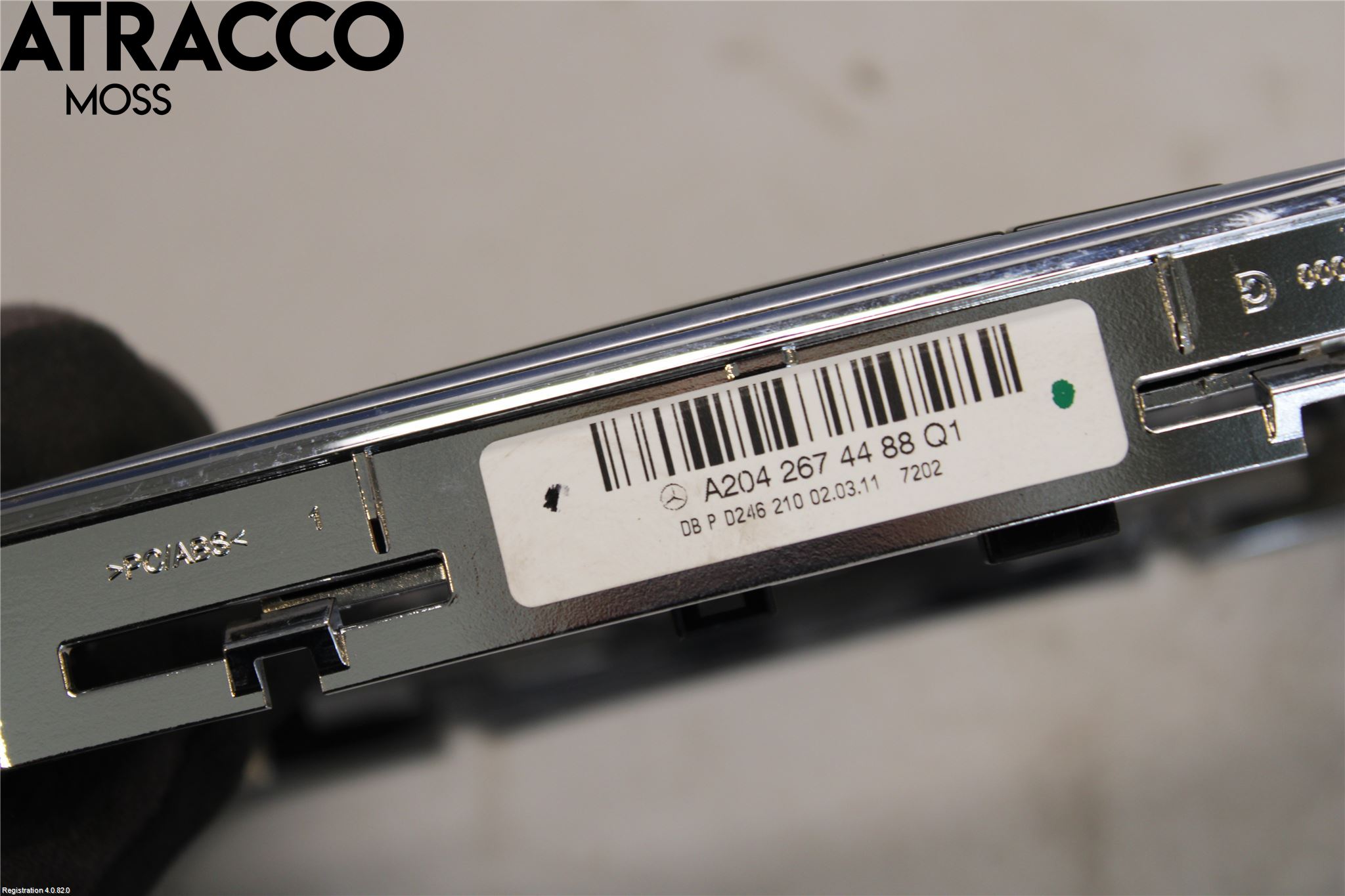 Mercedes-Benz MB E-KLASS (W212) 09-16 Innr Konsoll-Lomme