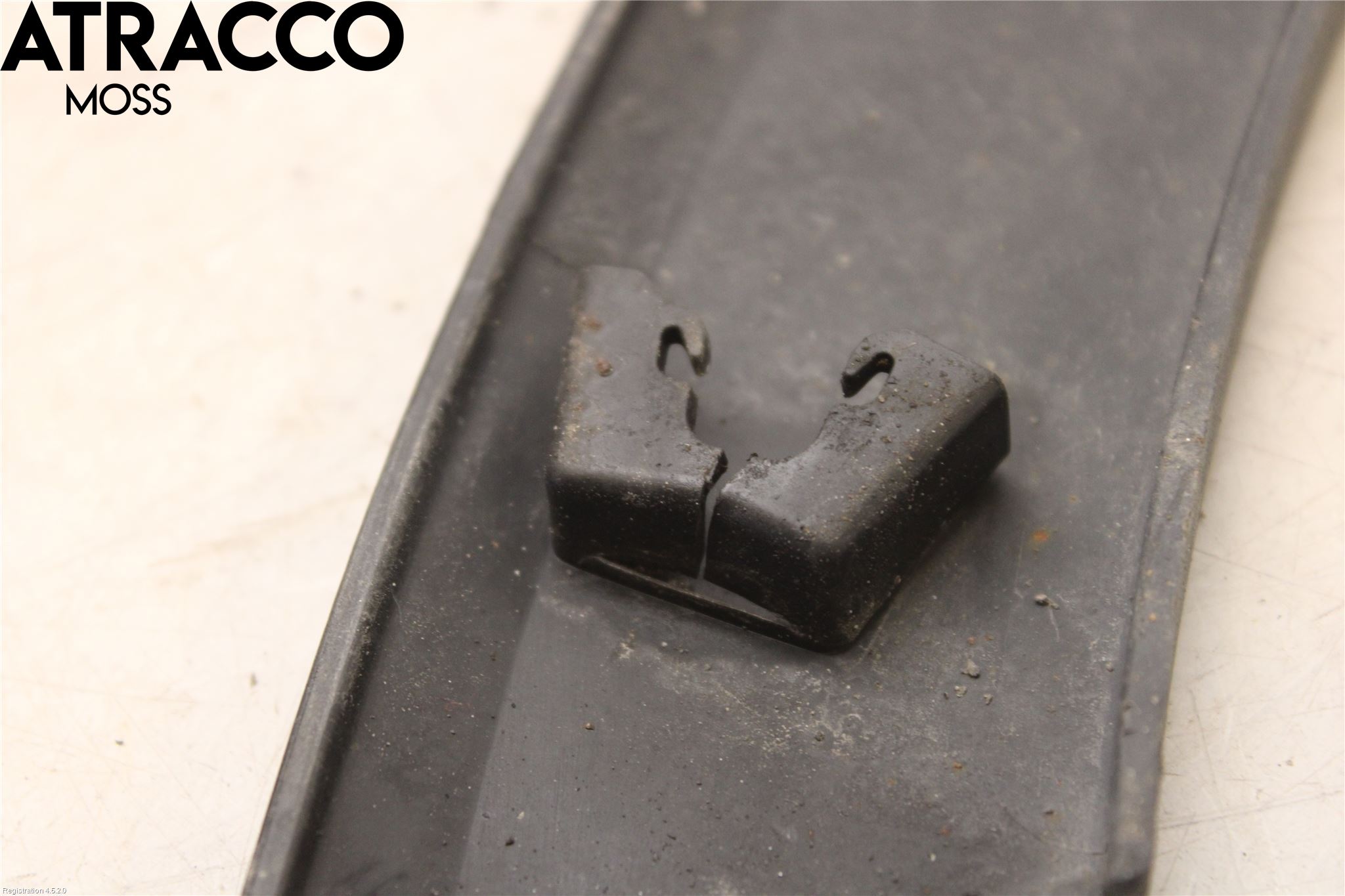 Renault CAPTUR 13-19 Hjulbuelist