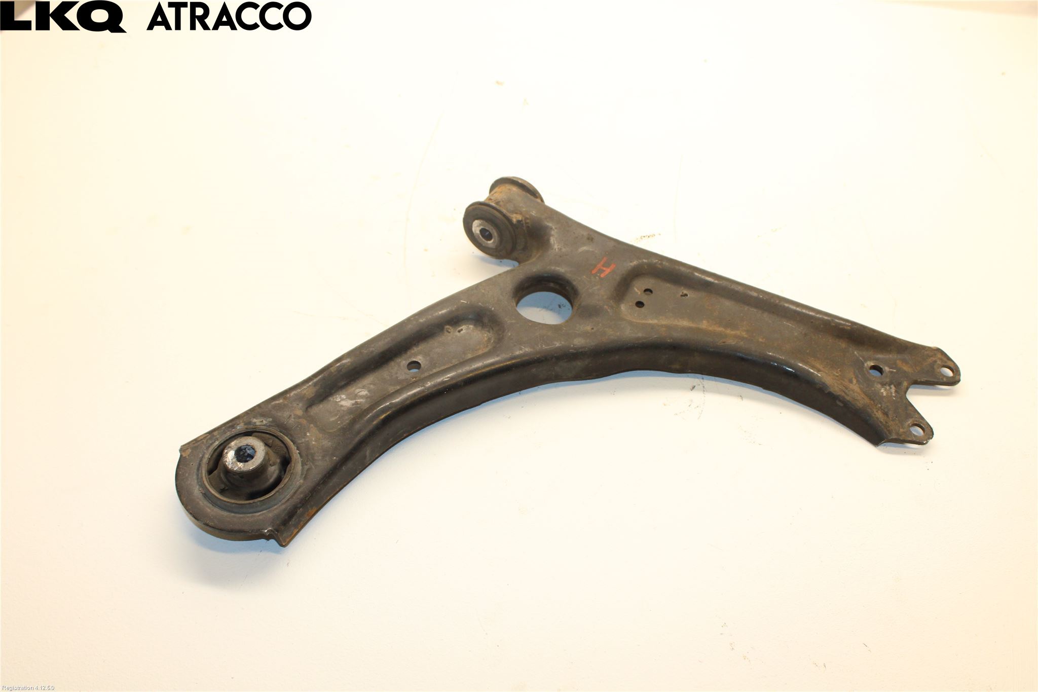 Skoda SUPERB 09-15 Bærearm Foran Høyre Nedre