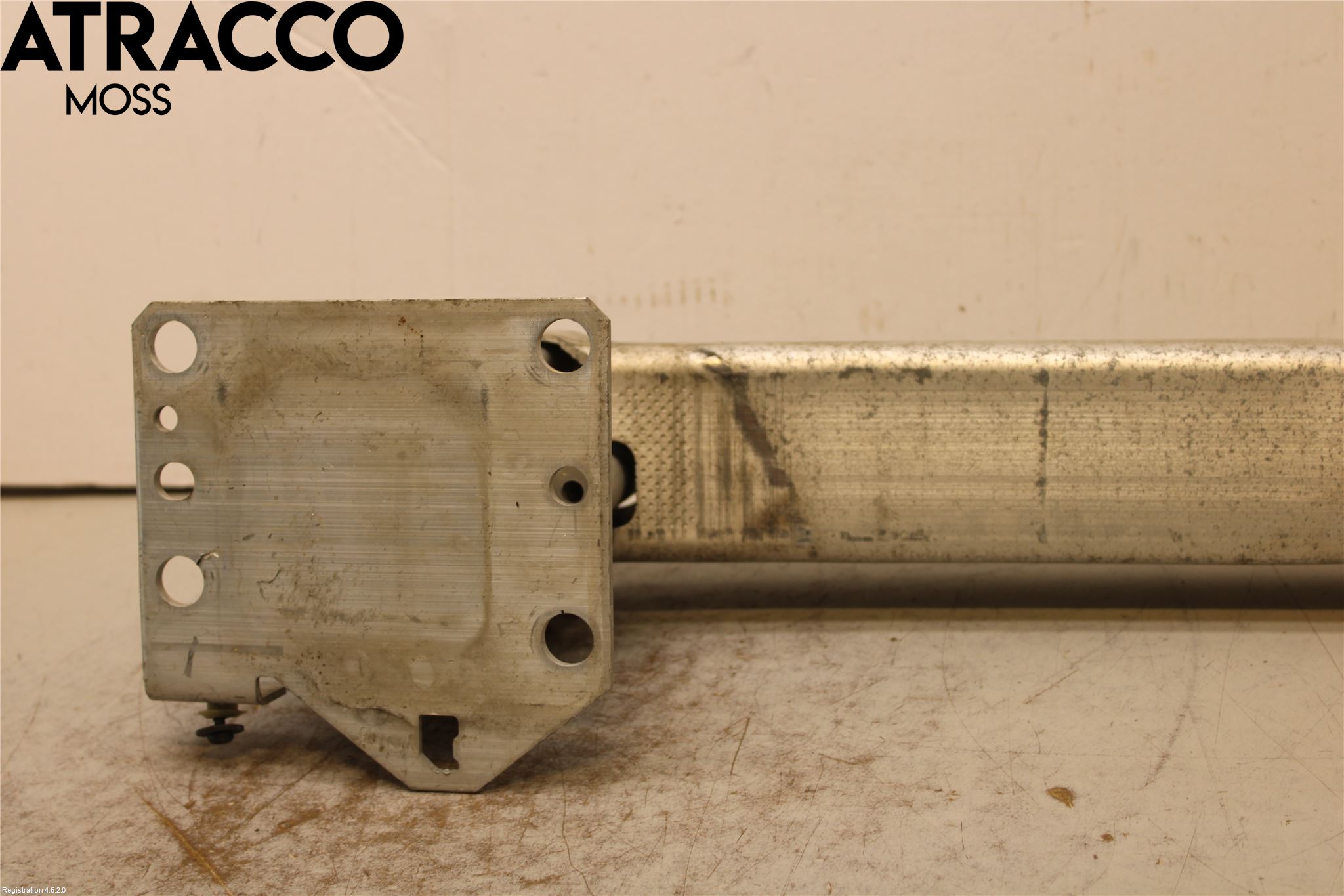 Peugeot 308 08-13 Støtfanger Foran Bjelke