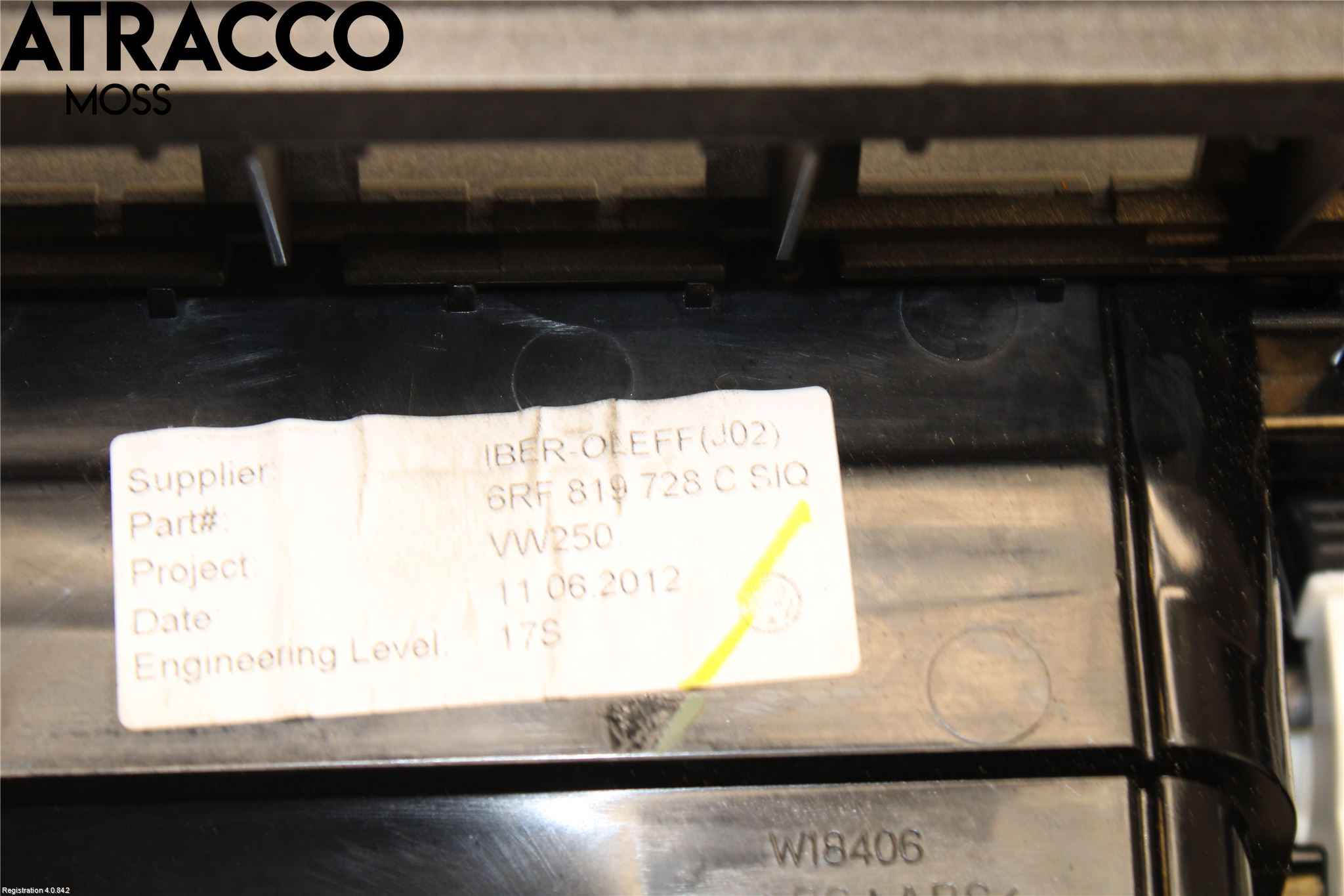 Volkswagen VW POLO 05-09 Dashbord Kanal - Dyse