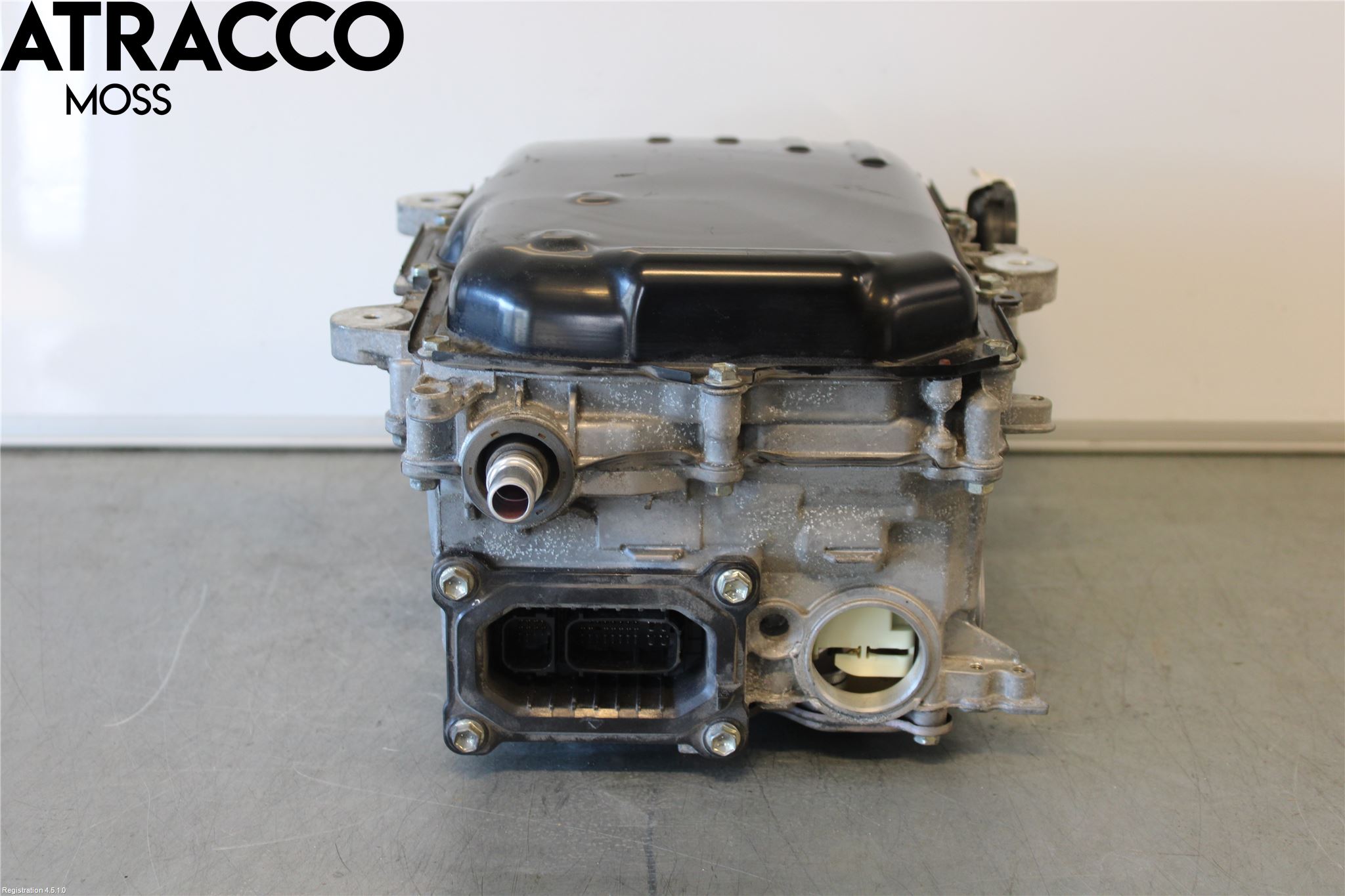 Toyota YARIS XP130 12-14 Hybridconverter
