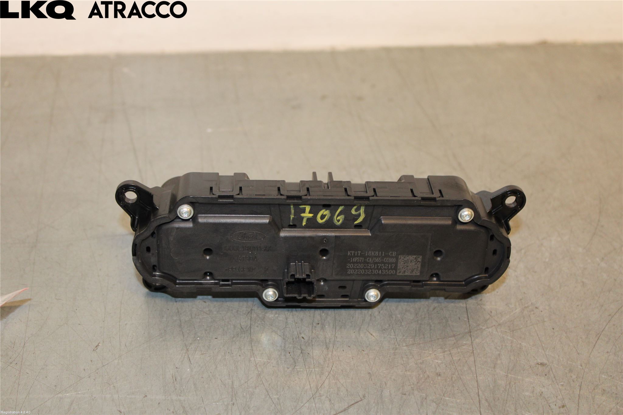 Ford TRANSIT/TOURNEO CONNECT 13-22 Bryter Ratt Radio-Stereo
