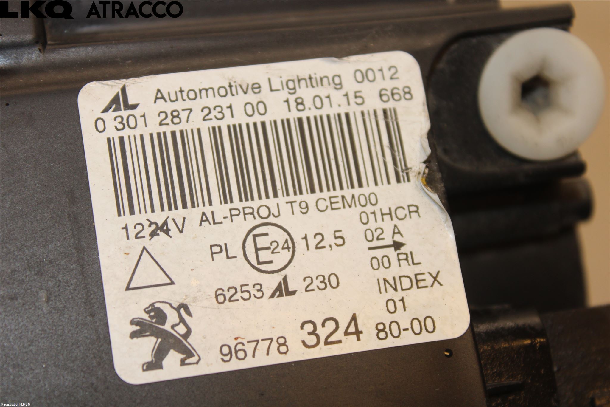 Peugeot 308 14-21 Frontlykt Venstre