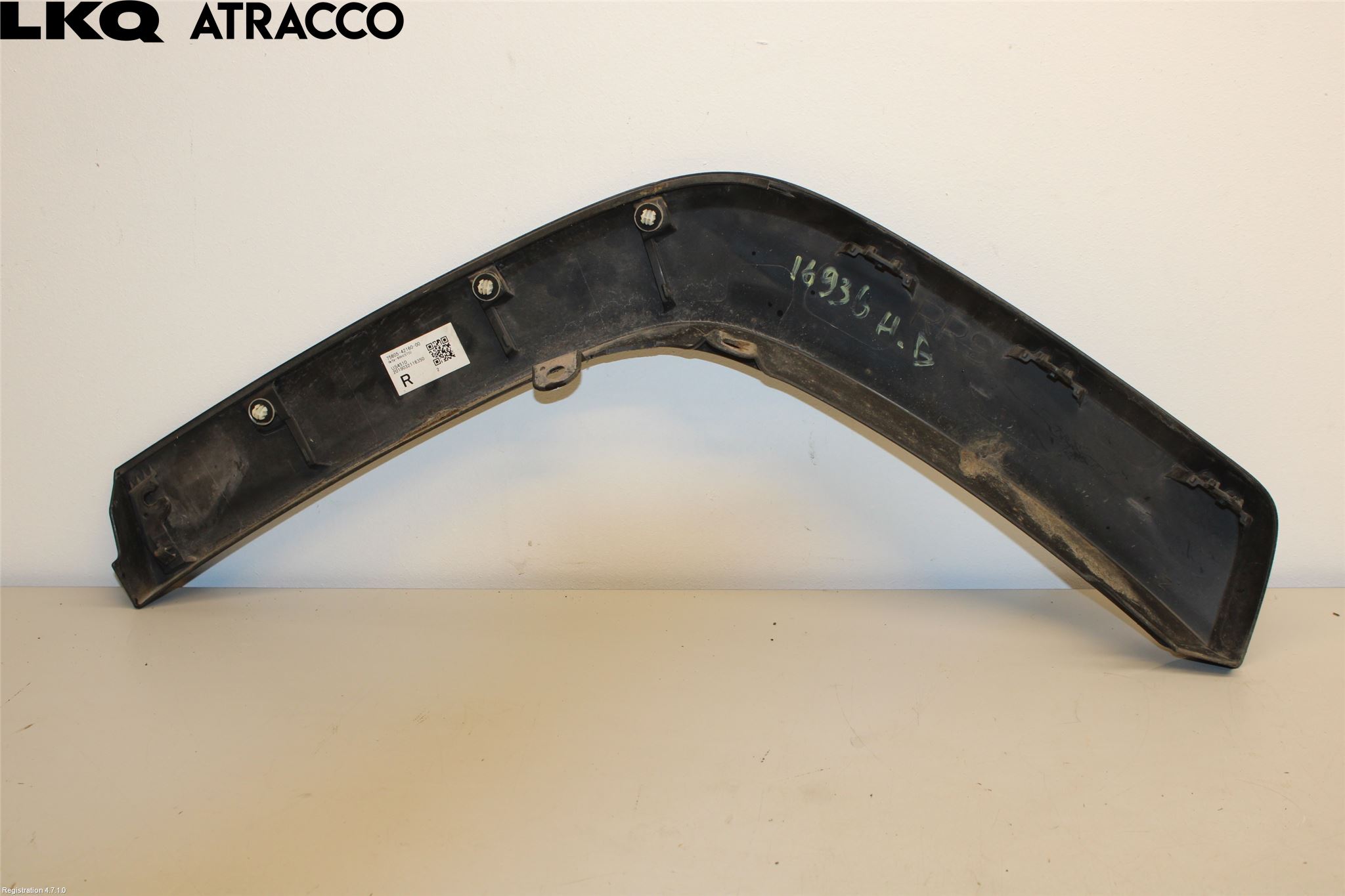 Toyota RAV4 19- Skjerm Bredder