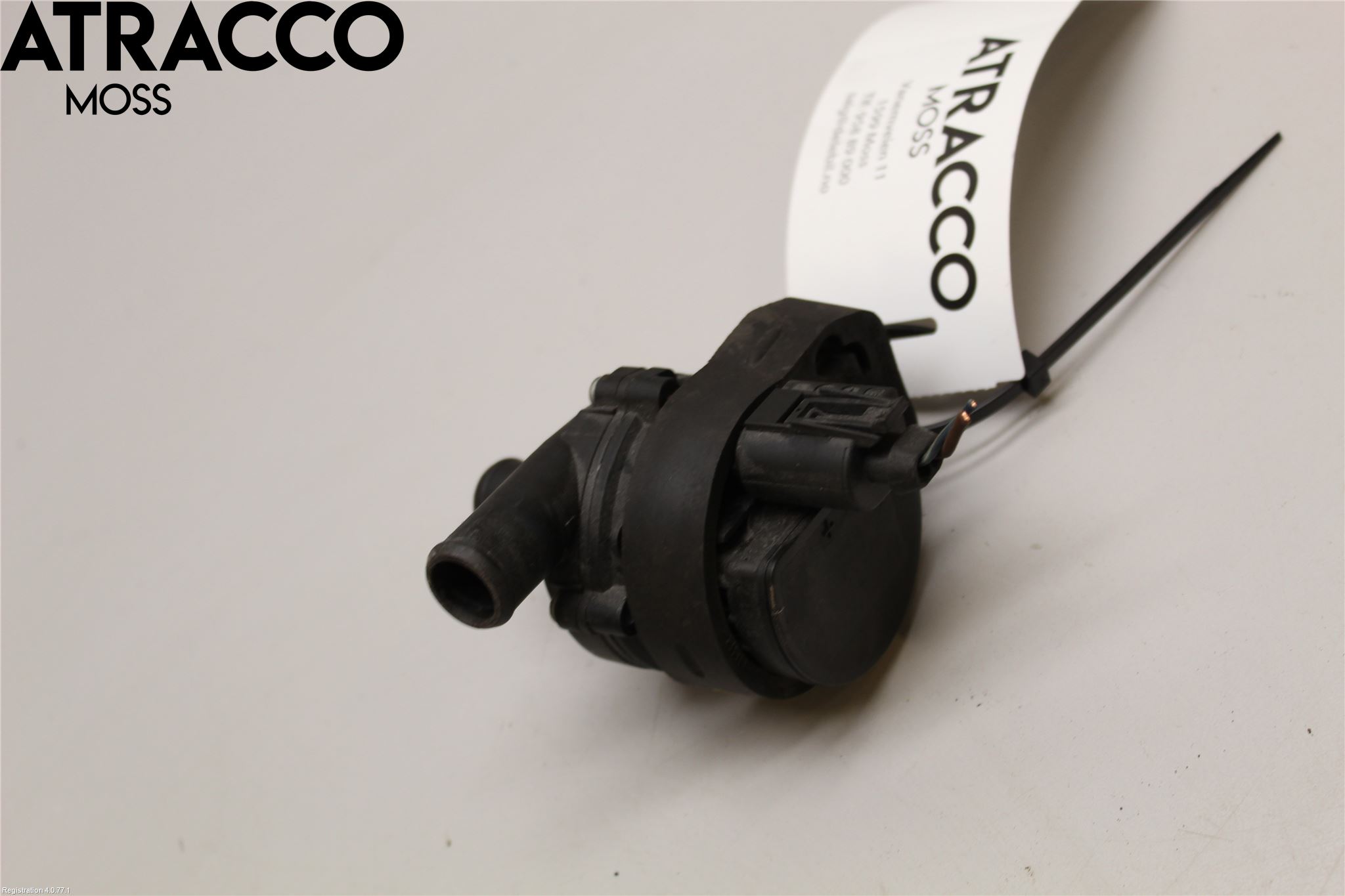 Mercedes-Benz MB SPRINTER (W906) 06-18 Vannpumpe