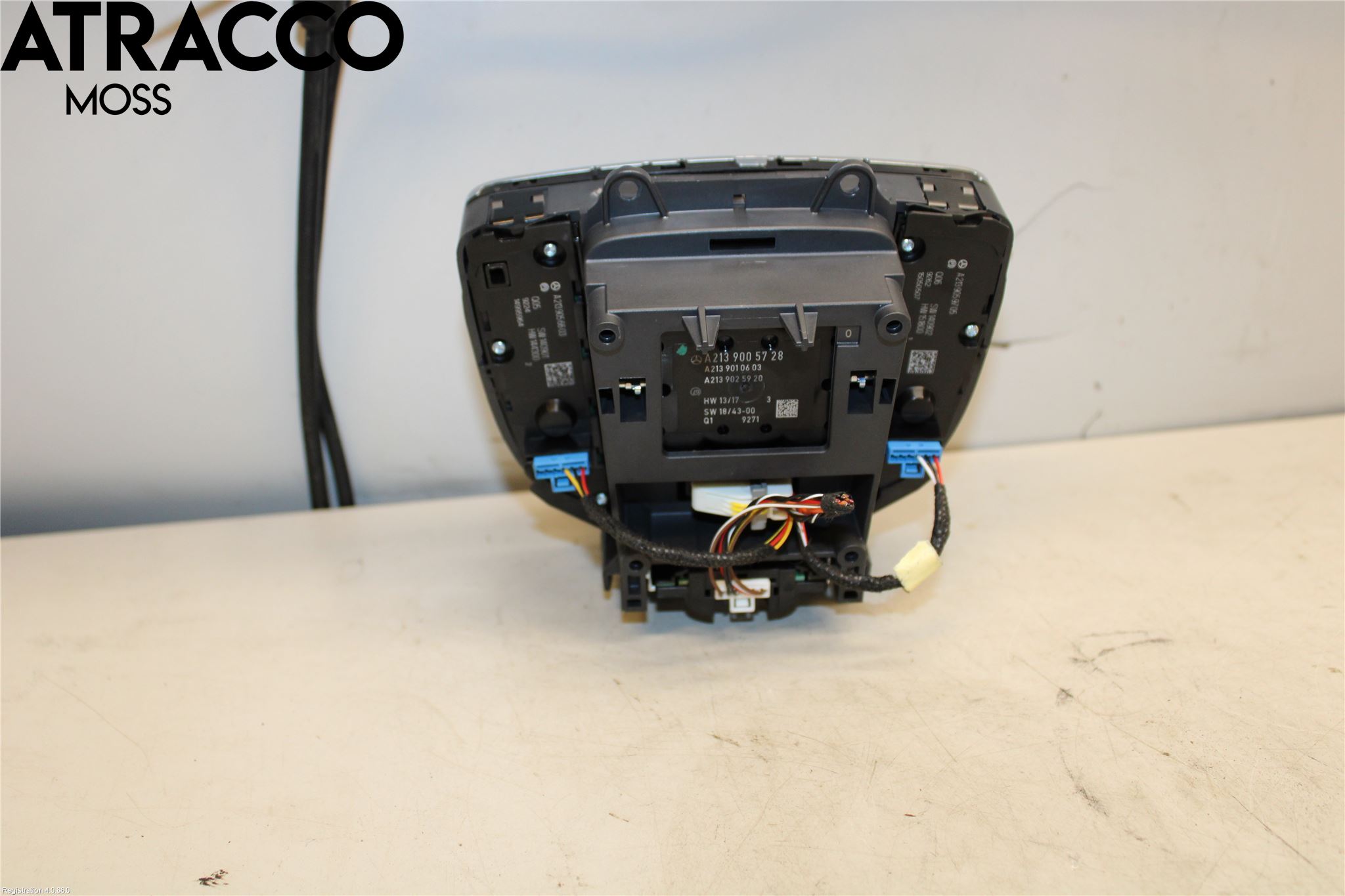 Mercedes-Benz MB E-KLASS (W213) 16-23 Bryter Multifunksjon