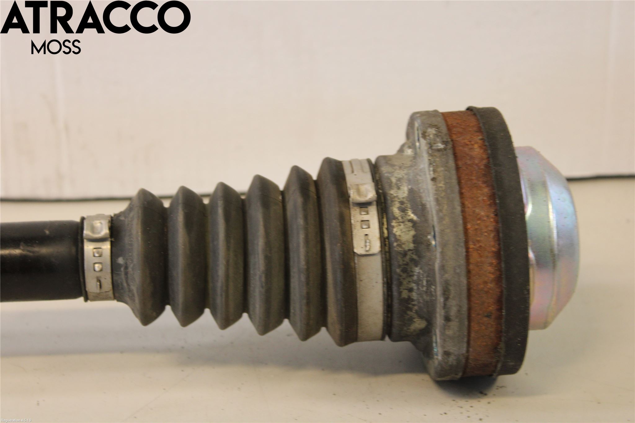 Audi Q5 09-16 Drivaksel Bak Kompl Høyre