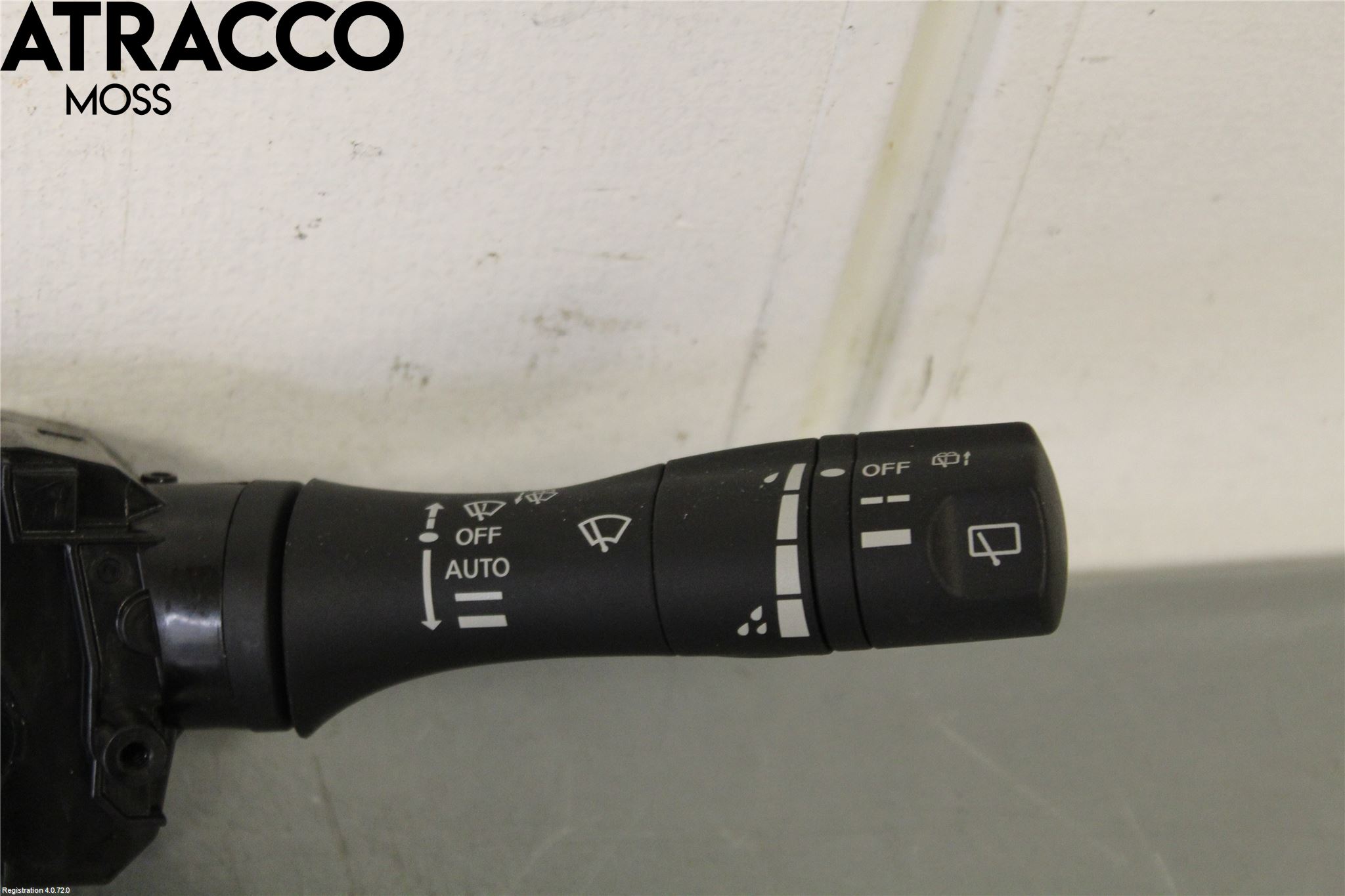 Nissan LEAF 18- Bryter Ratt Kombi H Og V