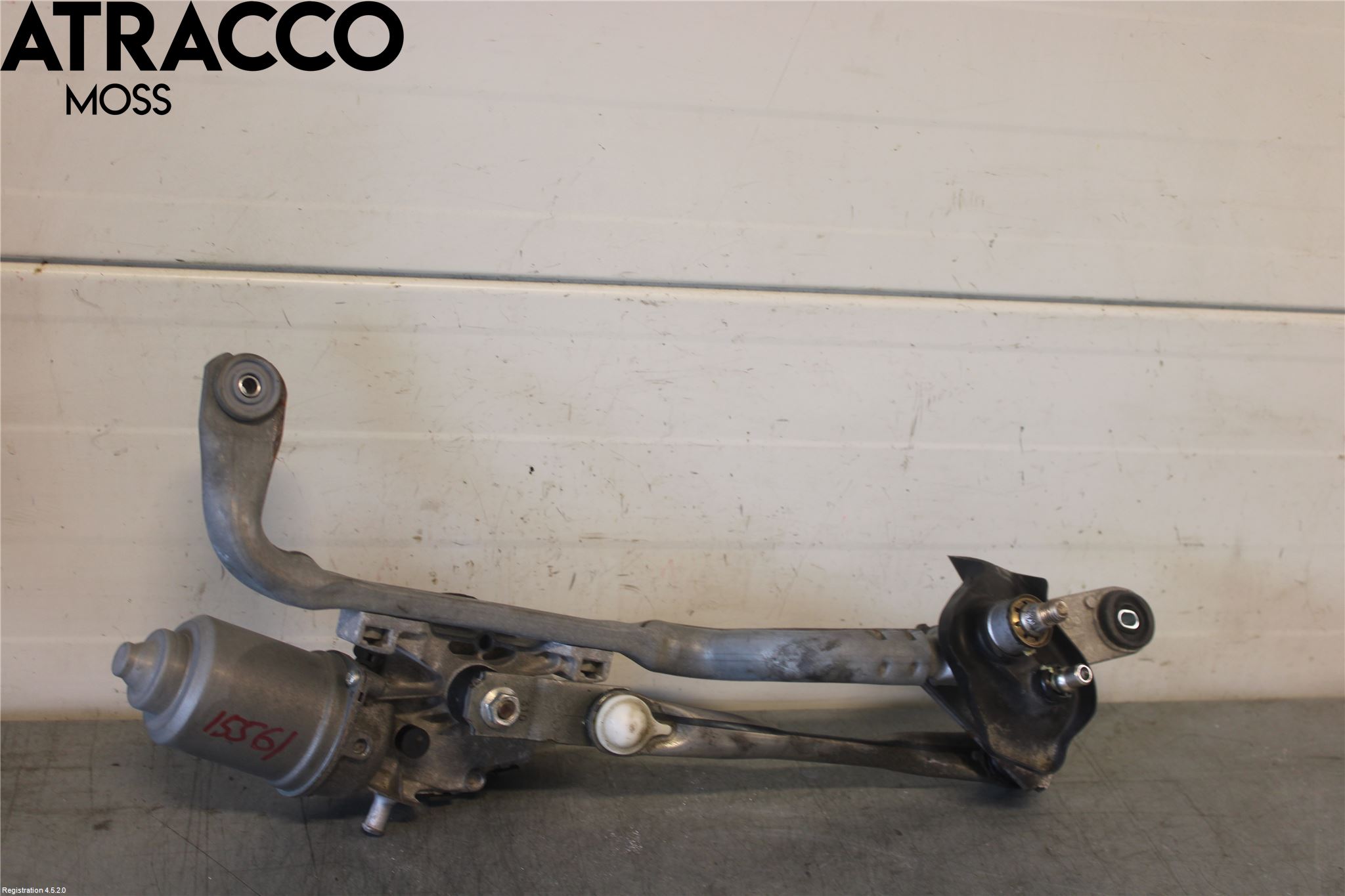 Toyota YARIS XP130 12-14 Viskermotor Frontrute