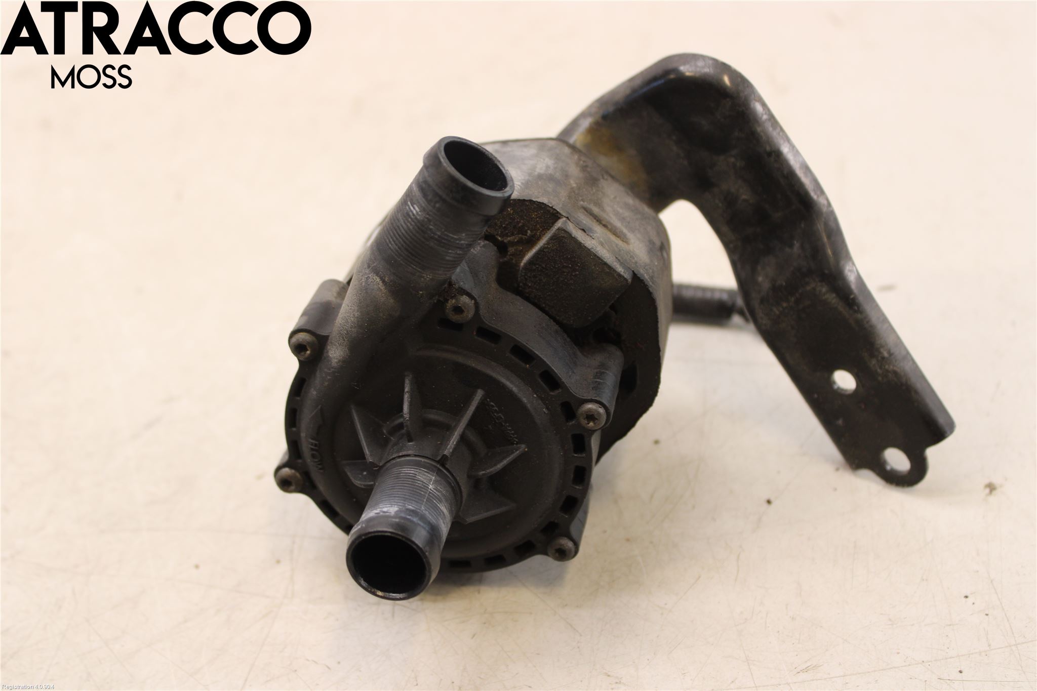 Nissan LEAF 11-17 Vannpumpe