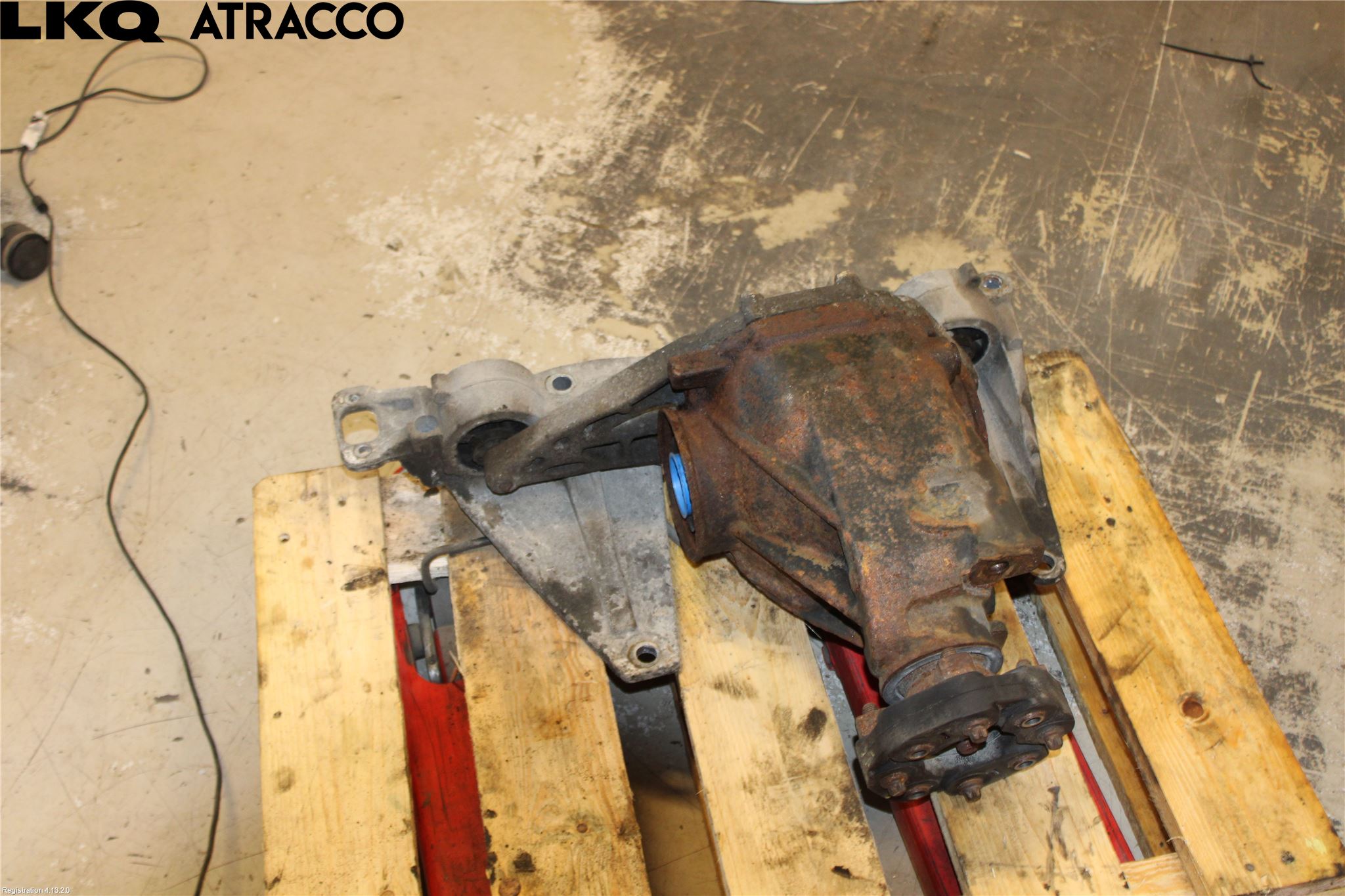 Mercedes-Benz MB VITO/V-KLASS (W640,W447,W448) 14- Bakaksel Kardang Bak -Diff