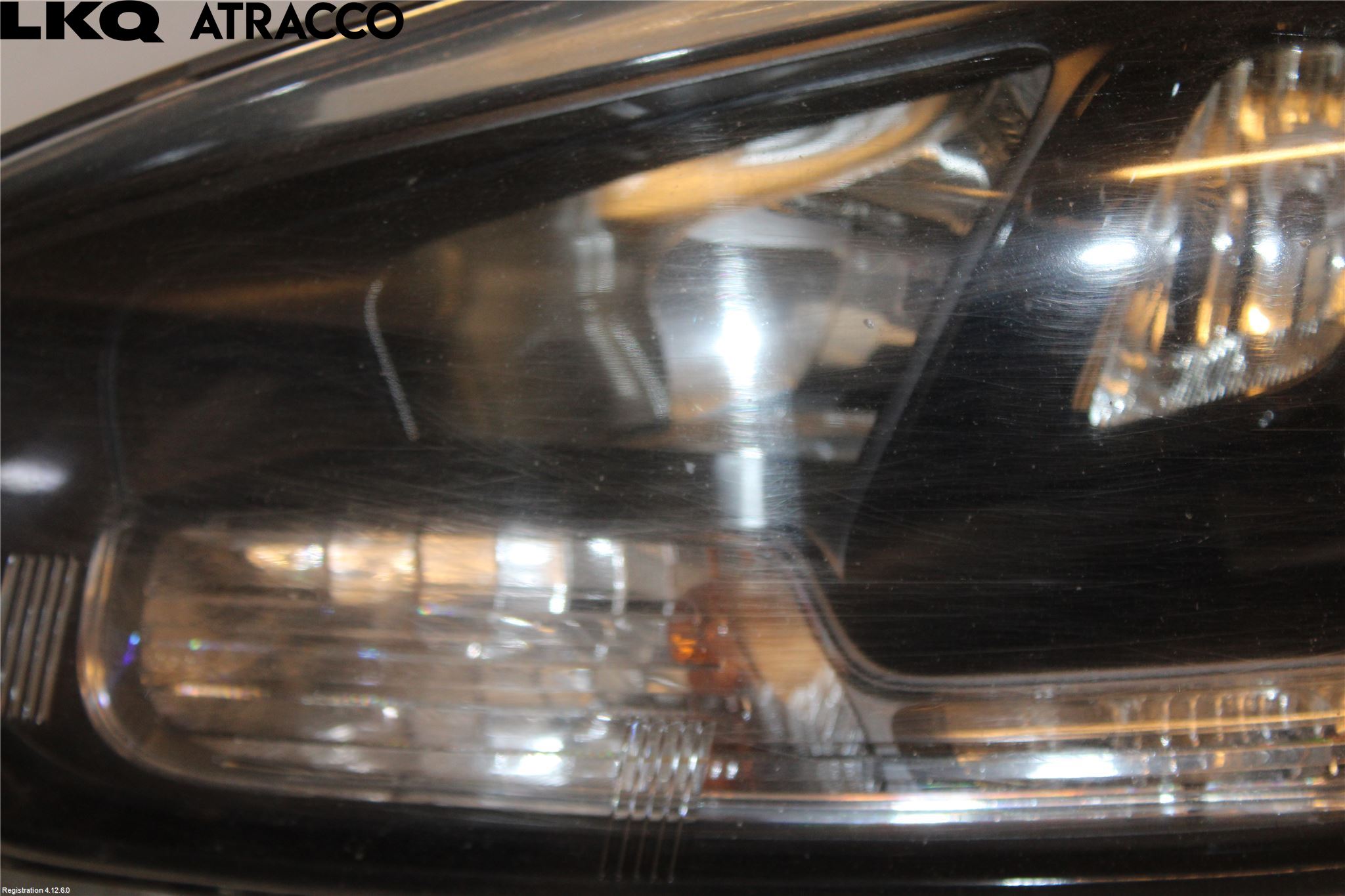 Kia CARENS III 13-19 Frontlykt Venstre