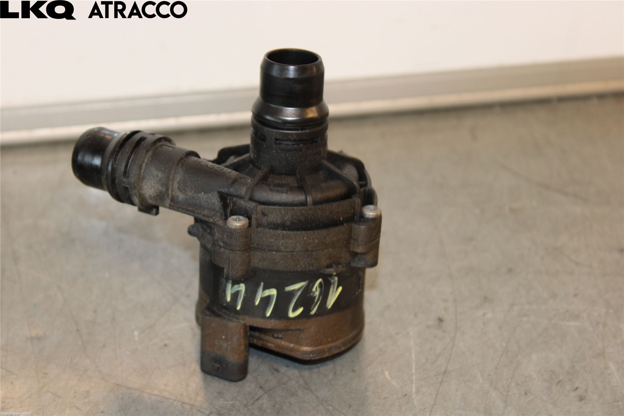 Peugeot 208/E-208 20- Vannpumpe