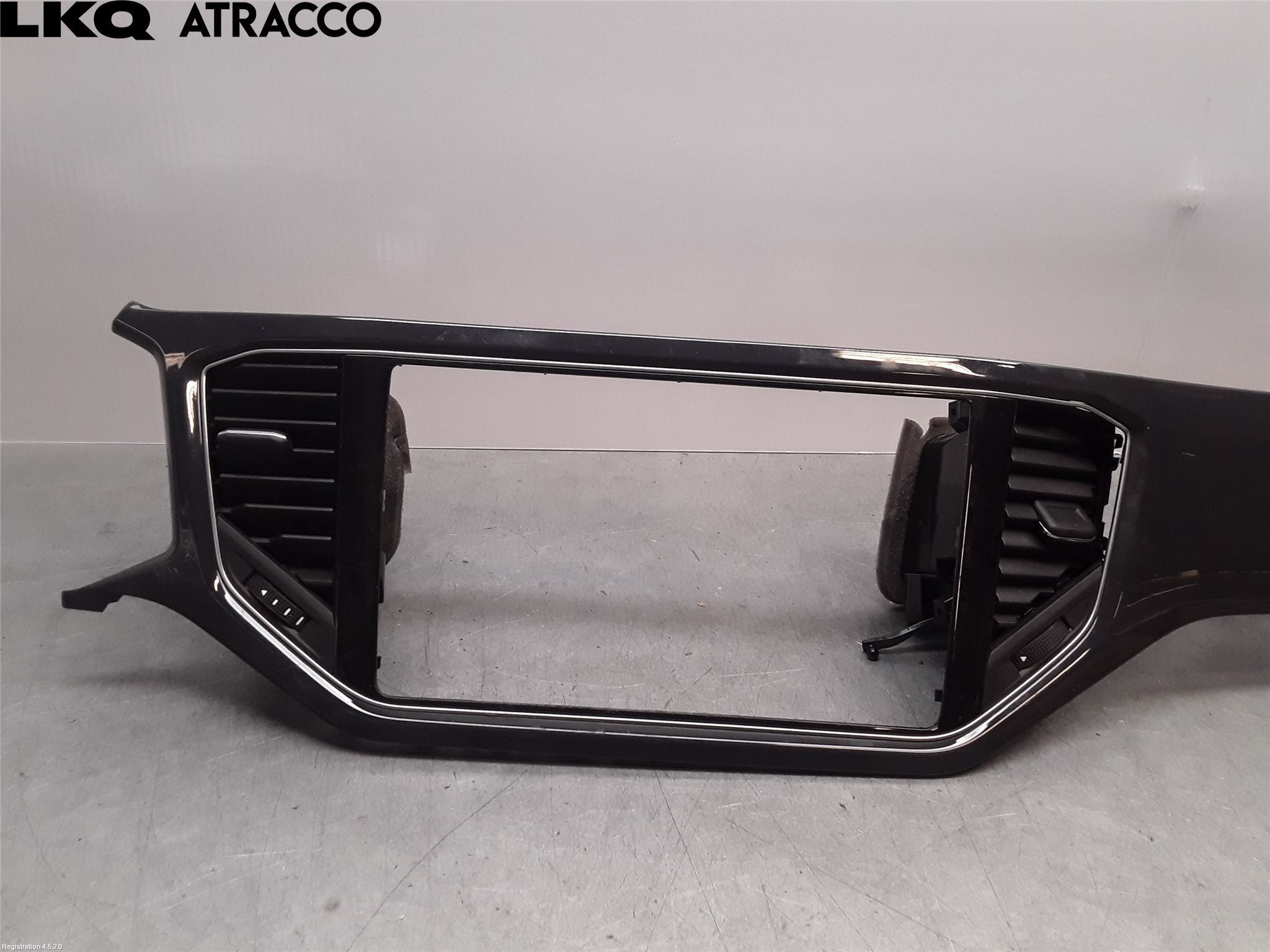 Volkswagen VW T-ROC 18- Innr Dekor Instrbord