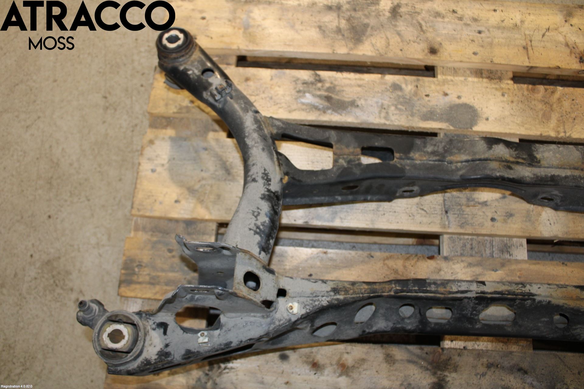 Volkswagen VW PASSAT 15-19 Bakaksel Feste Travers-Ramme