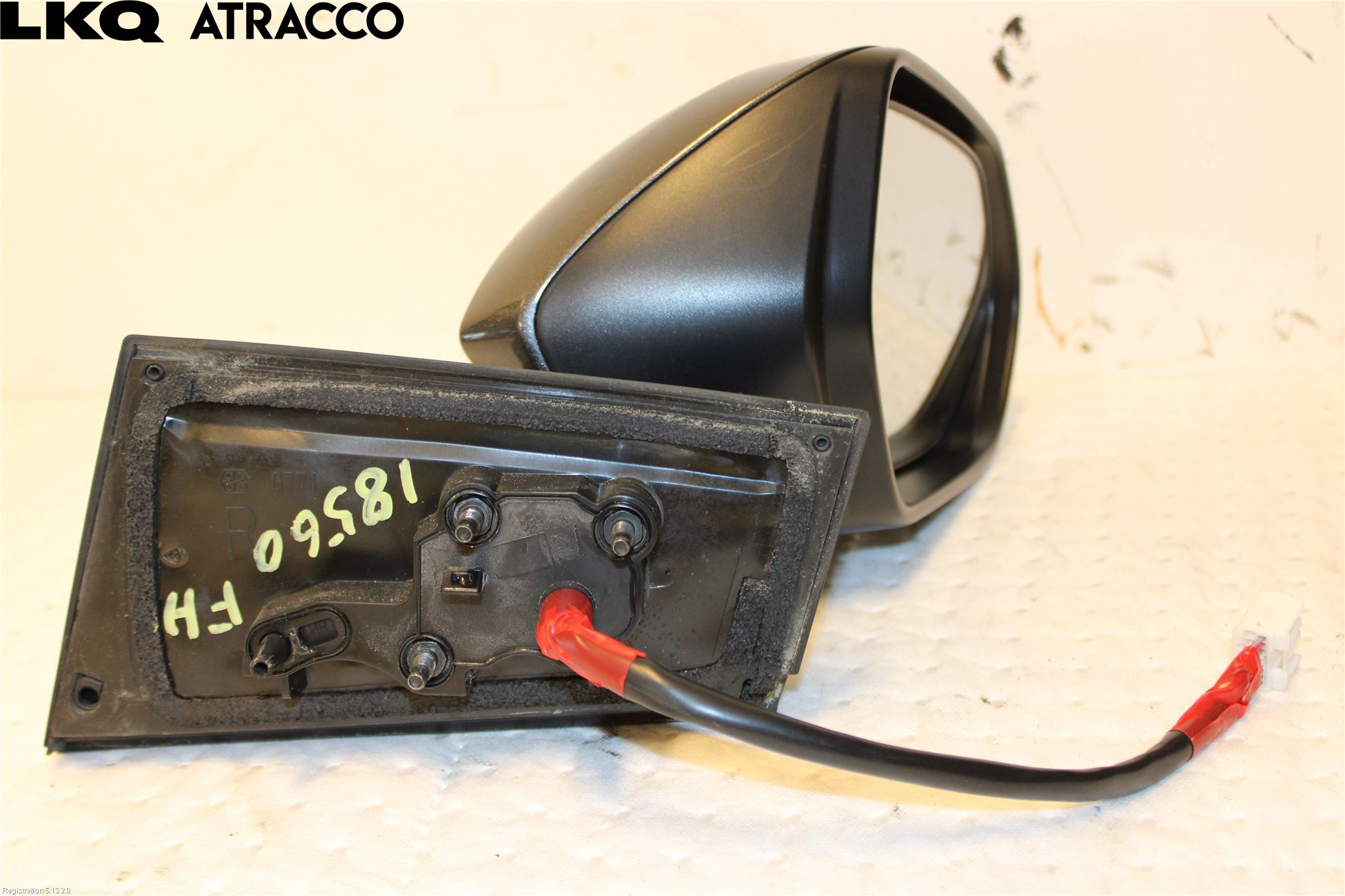 Toyota PRIUS (ZVW50) 16-21 Speil H M-El Justering