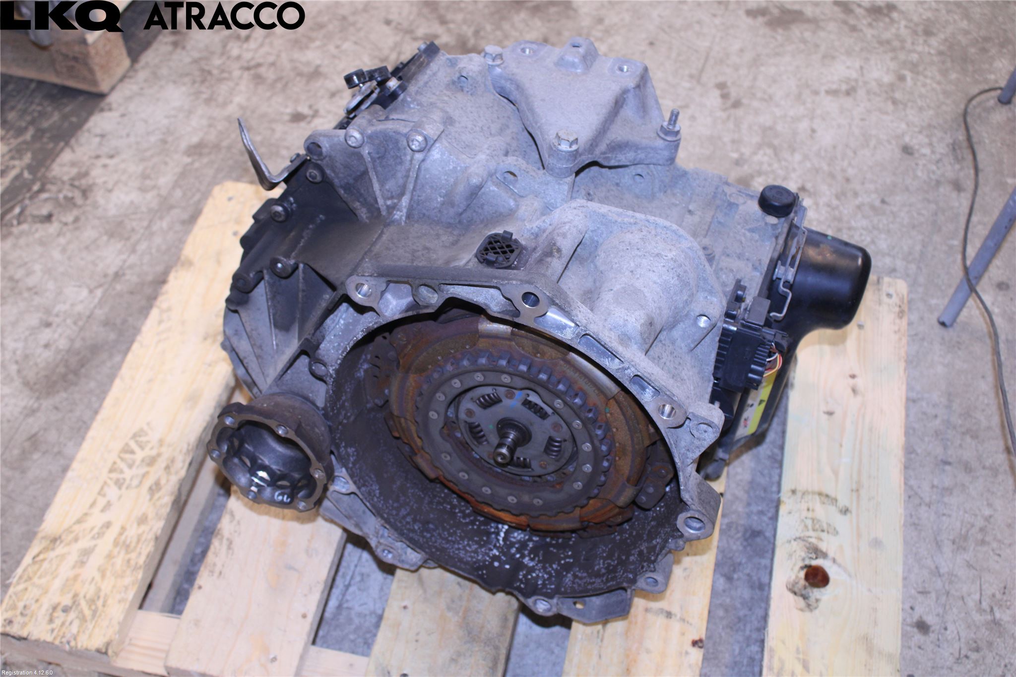 Volkswagen VW CADDY 11-15 Gearkasse Automat