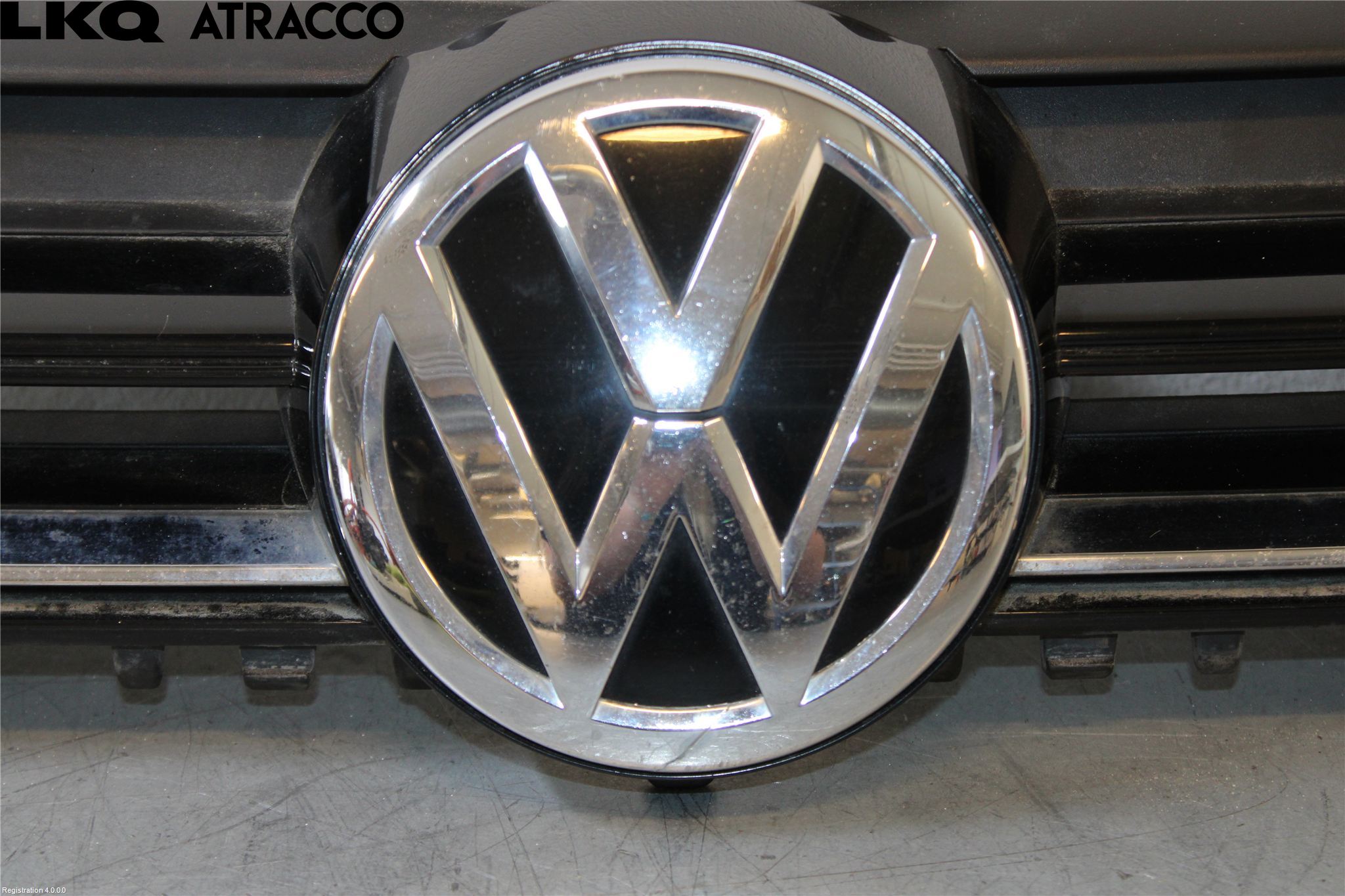 Volkswagen VW GOLF / E-GOLF VII 13-20 Grill Komplett