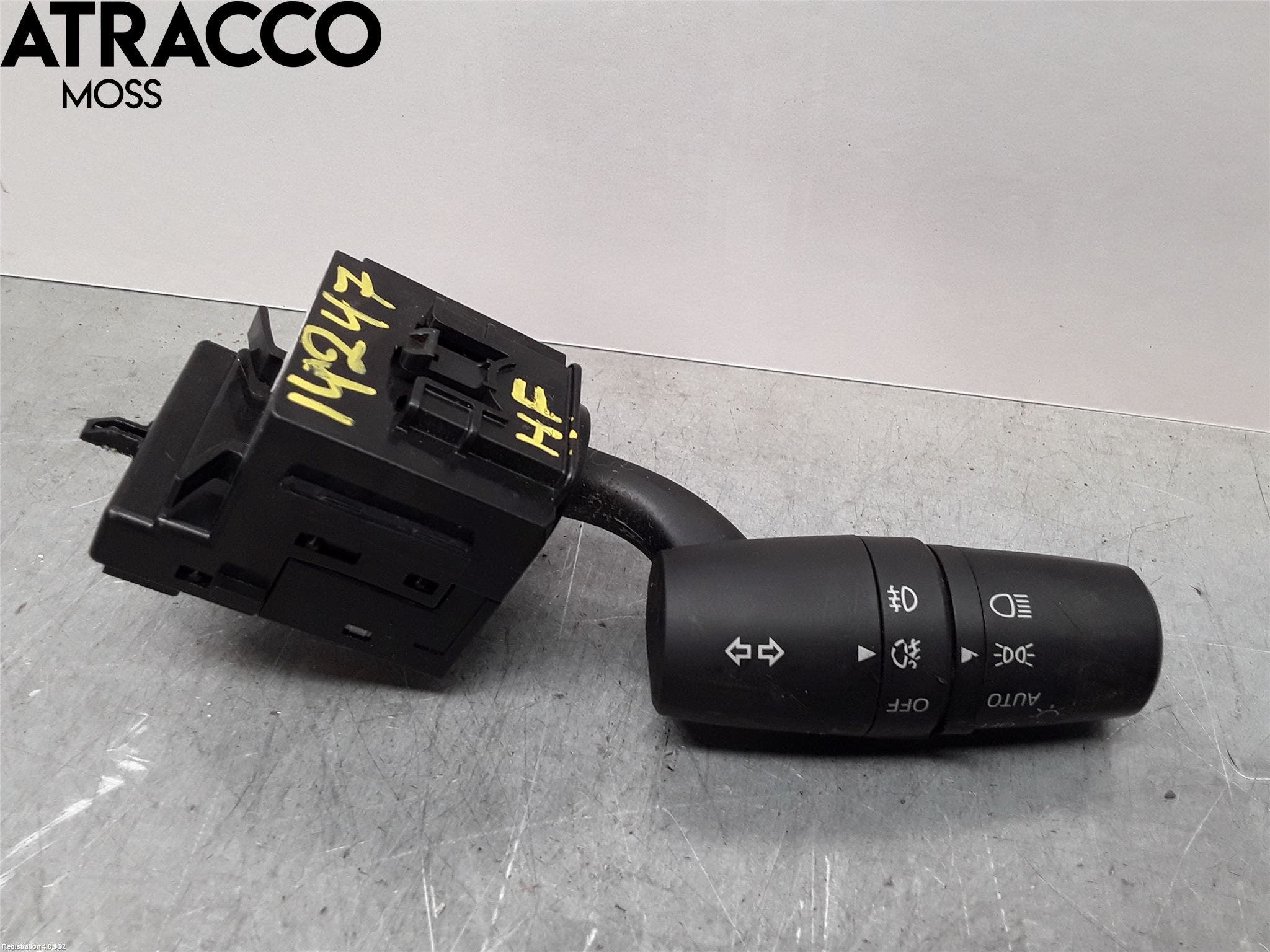 Mazda 3 III 14-19 Bryter Ratt Kombi H Og V