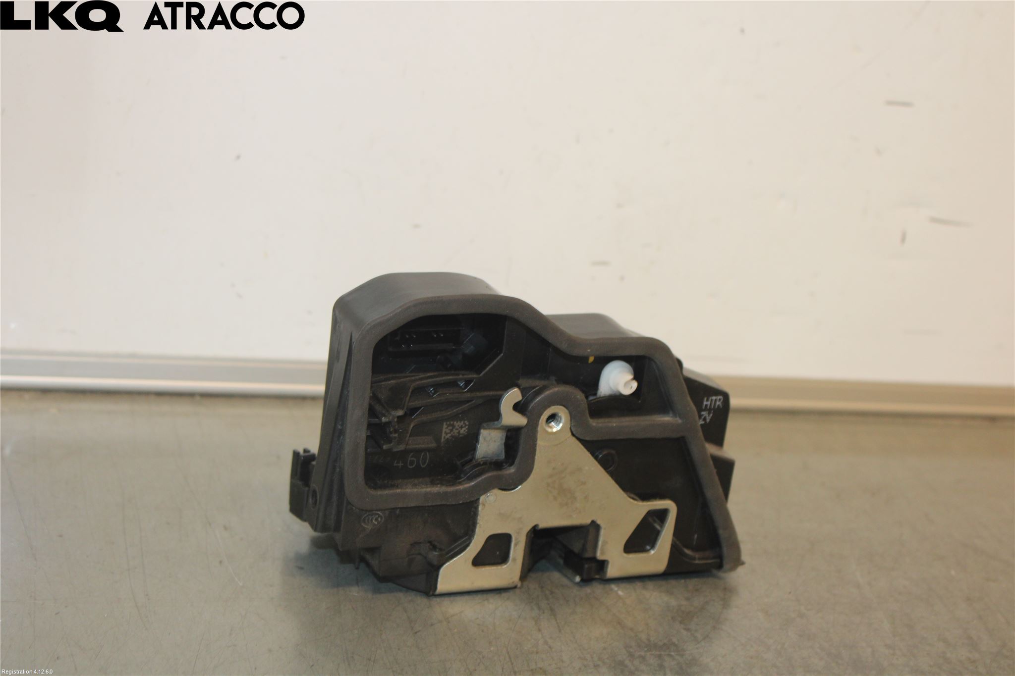 BMW 3 F30/F31/F80 12-19 Dørlås - Låsekasse