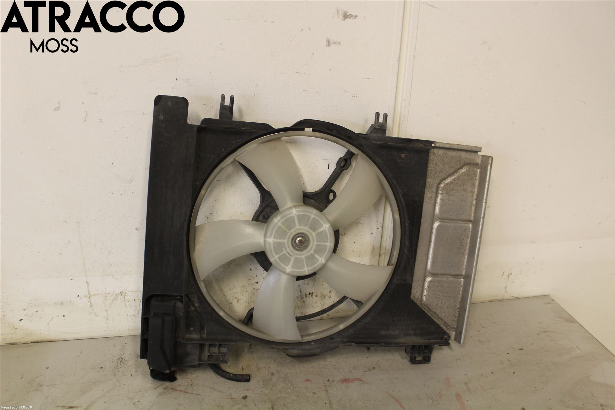 Toyota YARIS XP130 12-14 Kjølevifte Elektrisk