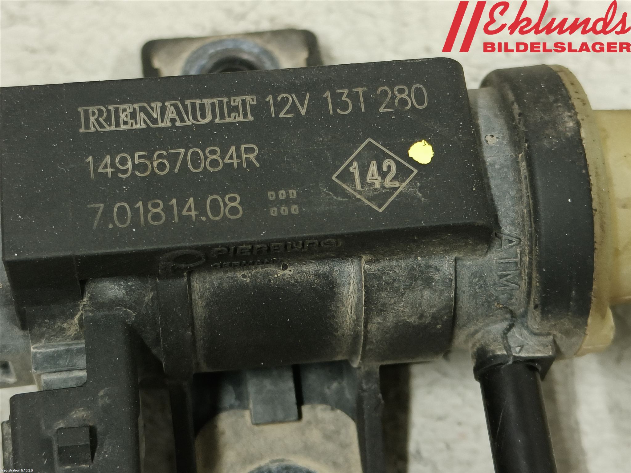 Dacia DUSTER 10-17 Vacuumventil